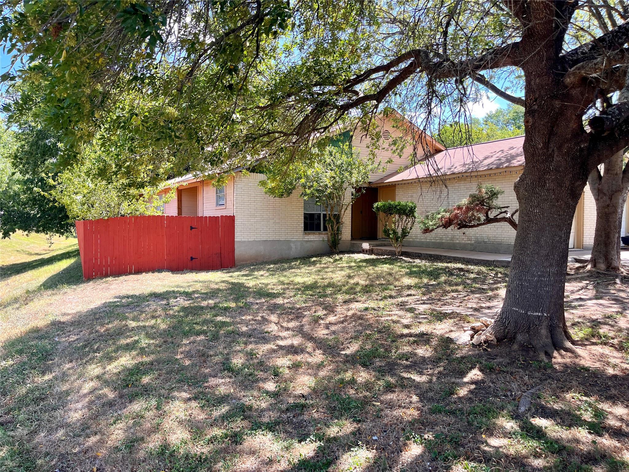 2802 Aftonshire Way #b Property Photo 2