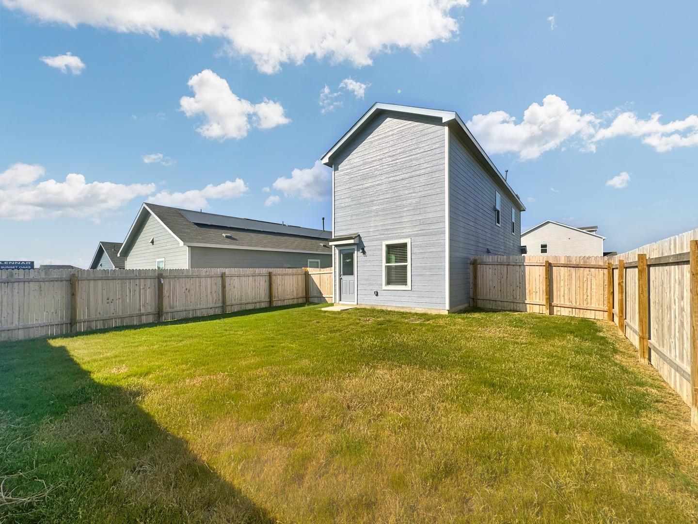 609 Soapstone Pass Property Photo 19