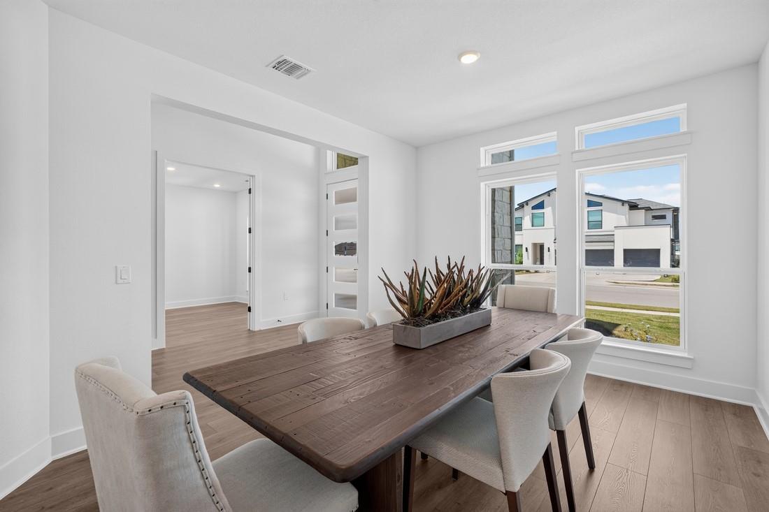 9213 The Ravine Way Property Photo 7