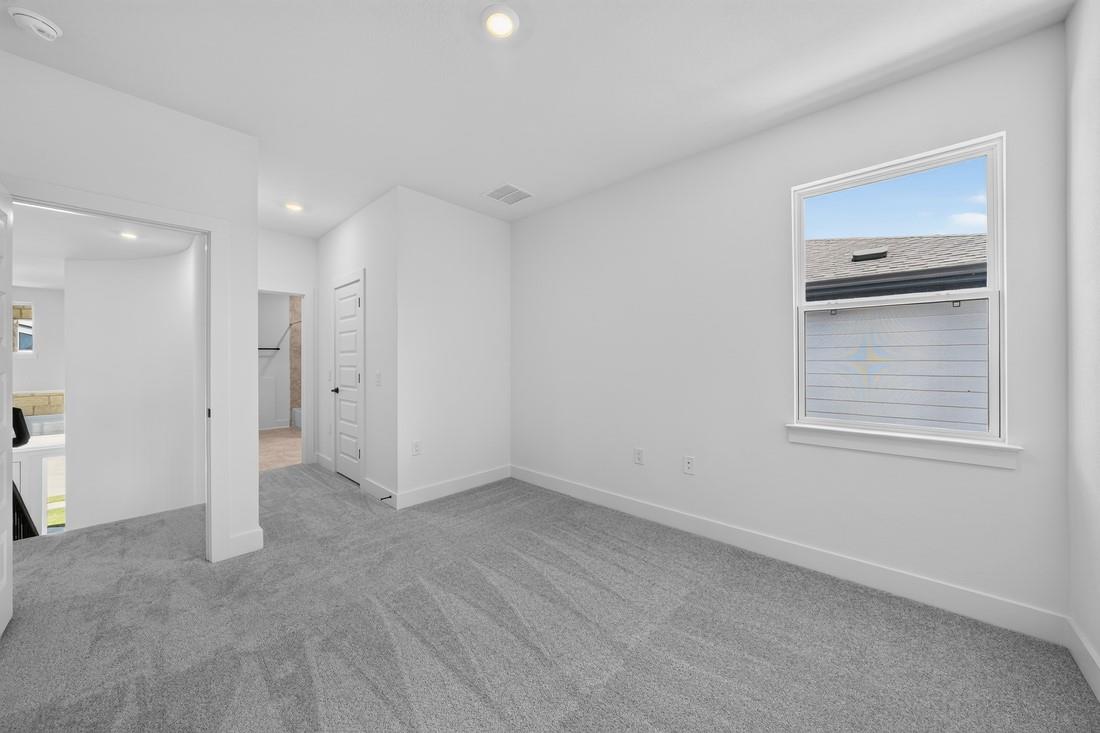 9213 The Ravine Way Property Photo 12