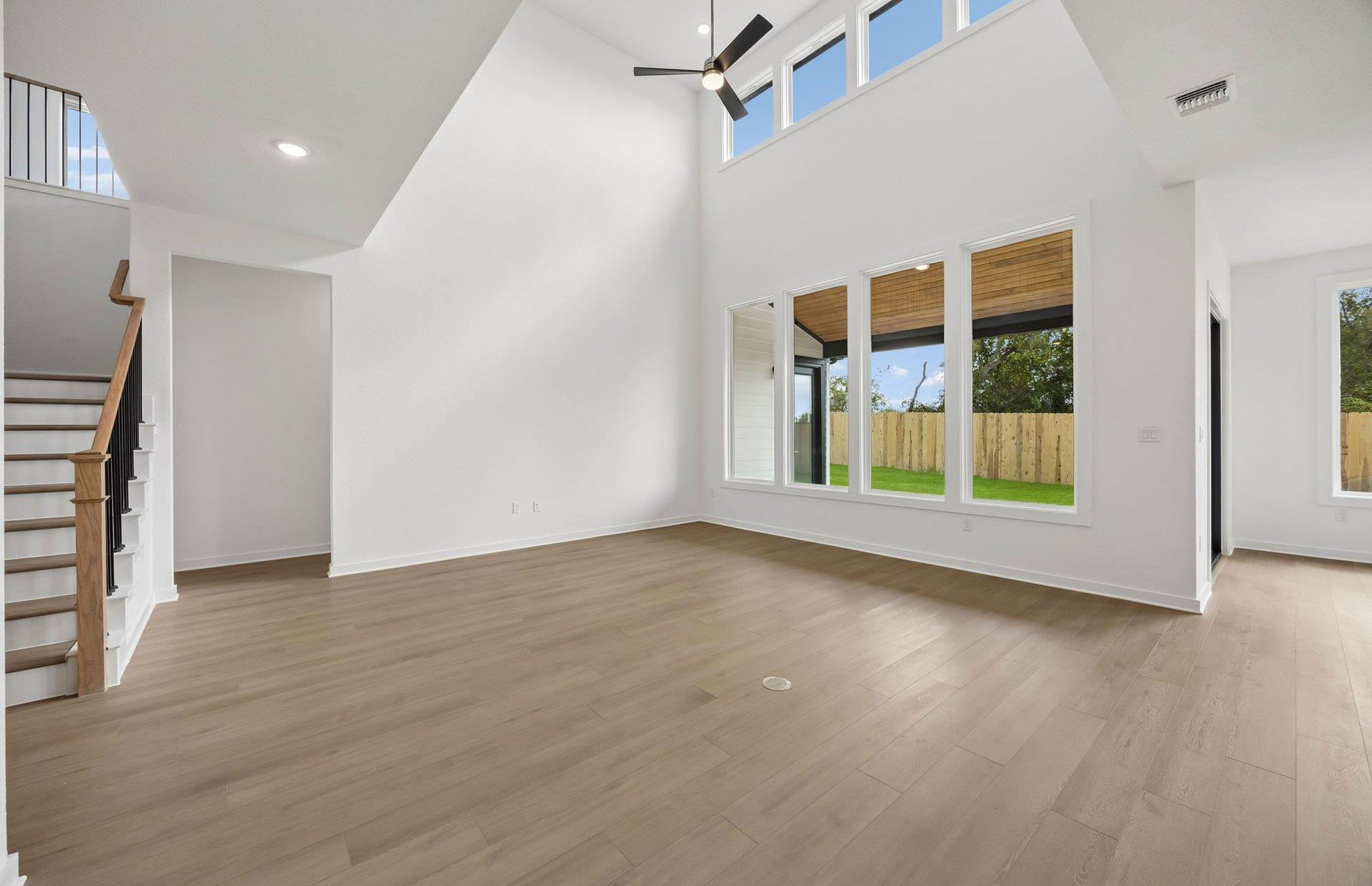 16401 Winnie Mae Bnd Property Photo 11