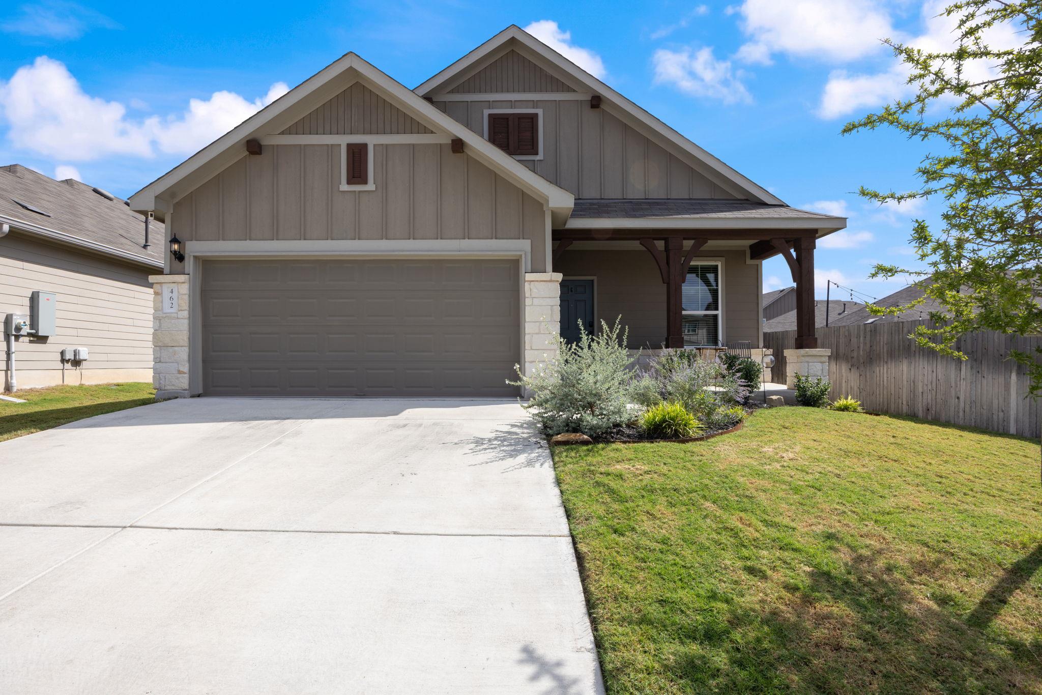 462 Tree Nut Loop Property Photo 2