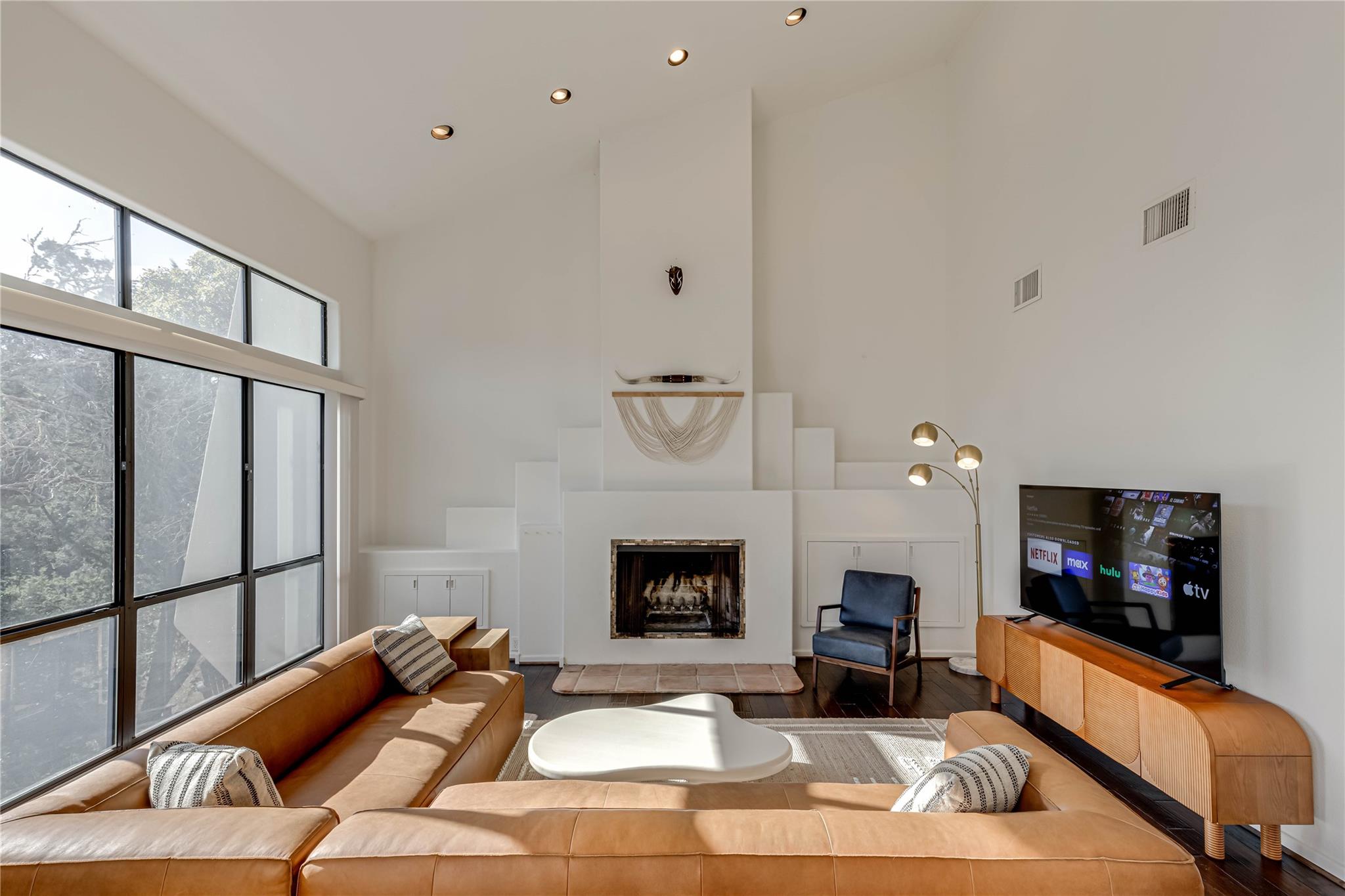 1078 Hillside Vw Property Photo 6