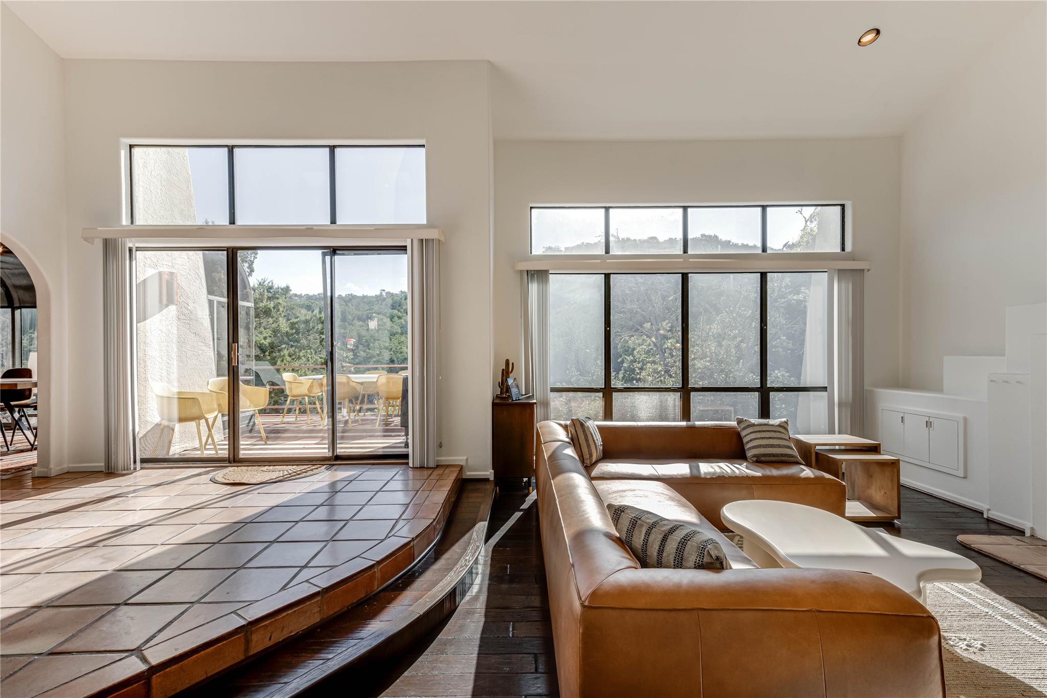 1078 Hillside Vw Property Photo 7