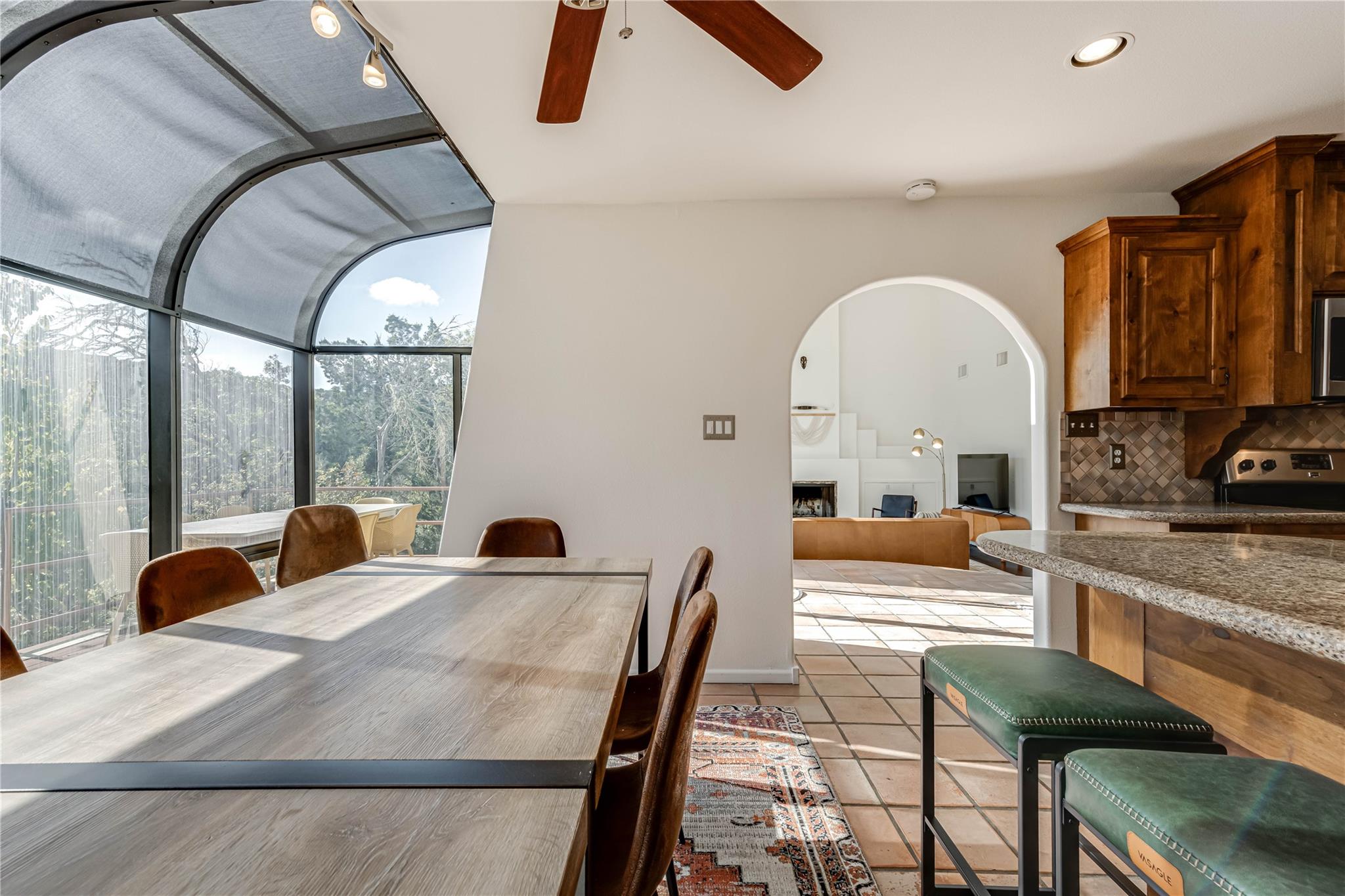 1078 Hillside Vw Property Photo 16