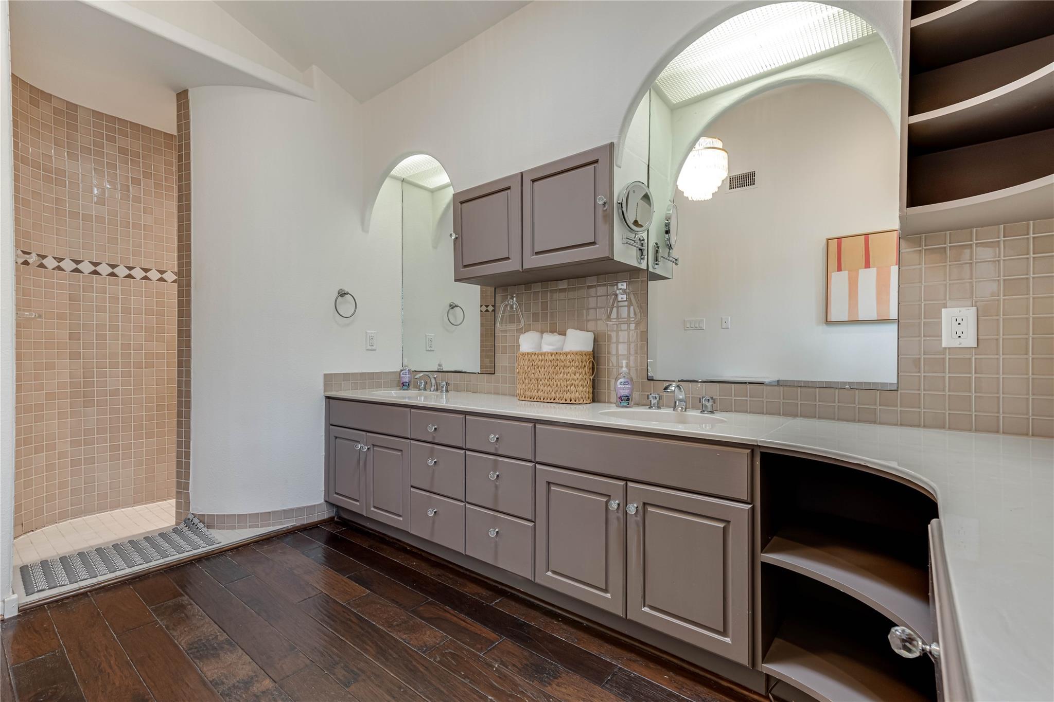 1078 Hillside Vw Property Photo 20