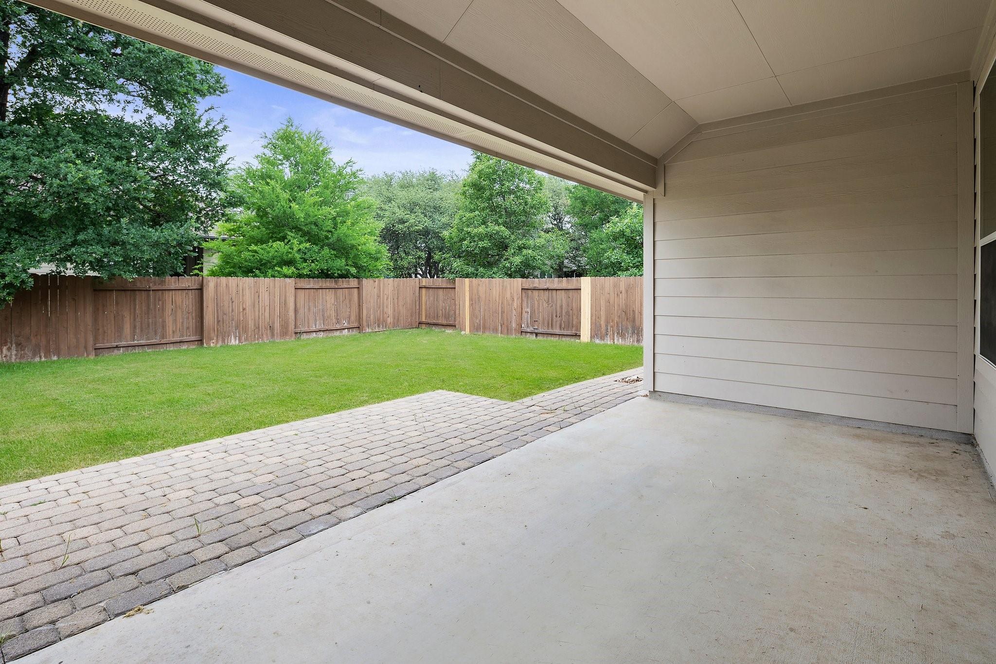 2419 Sweetwater Ln Property Photo 33