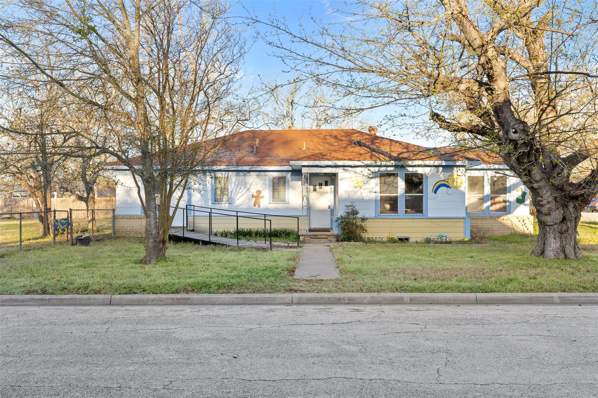 Giddings Real Estate Listings Main Image