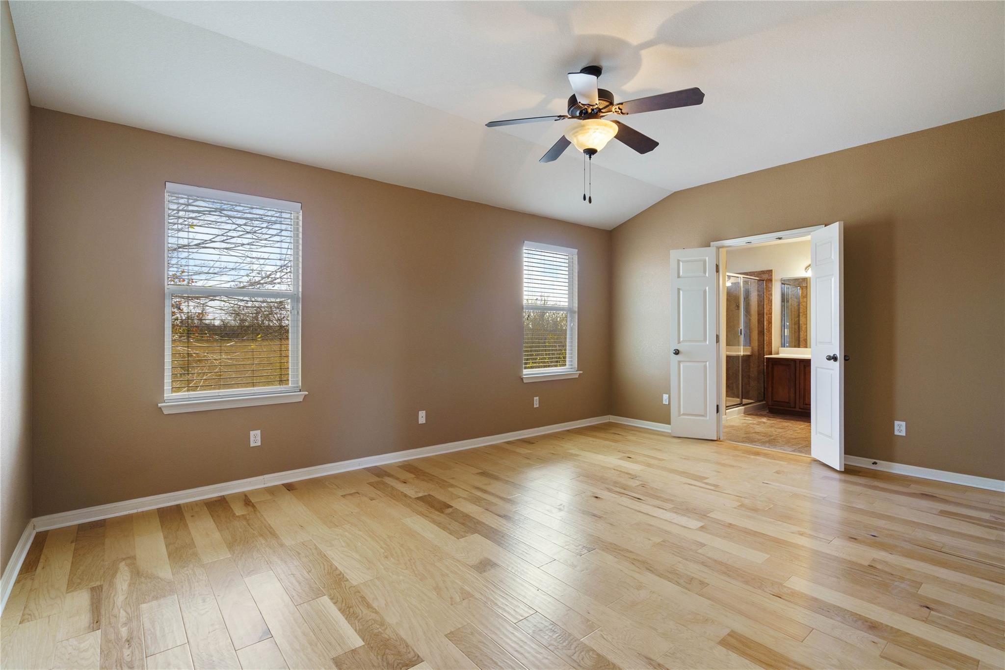 12016 Timber Heights Dr Property Photo 7