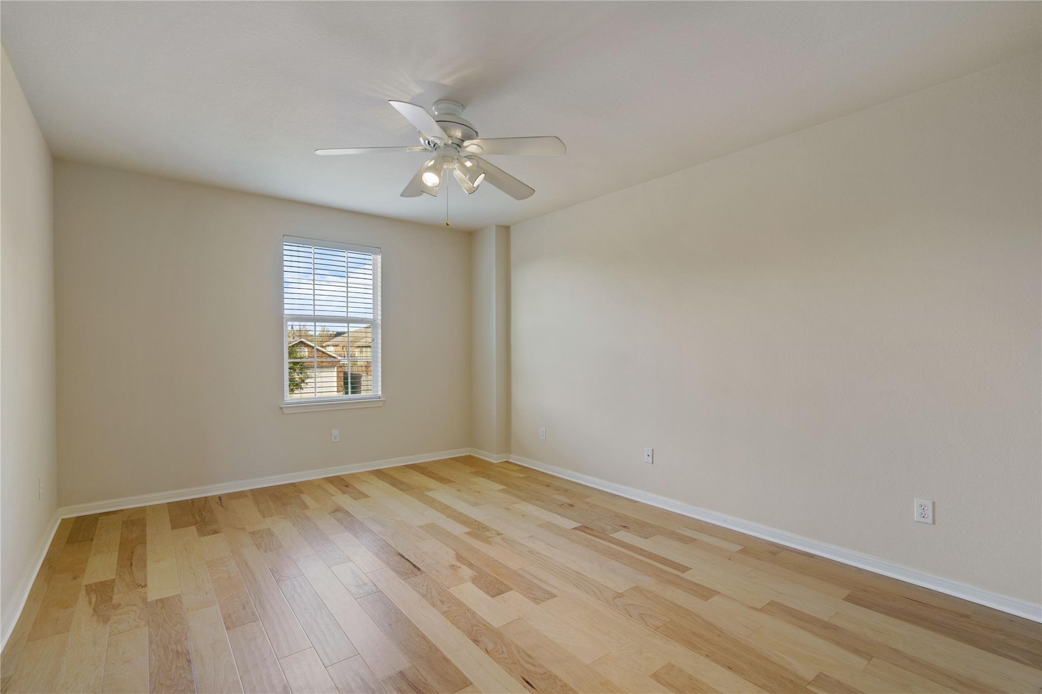 12016 Timber Heights Dr Property Photo 10