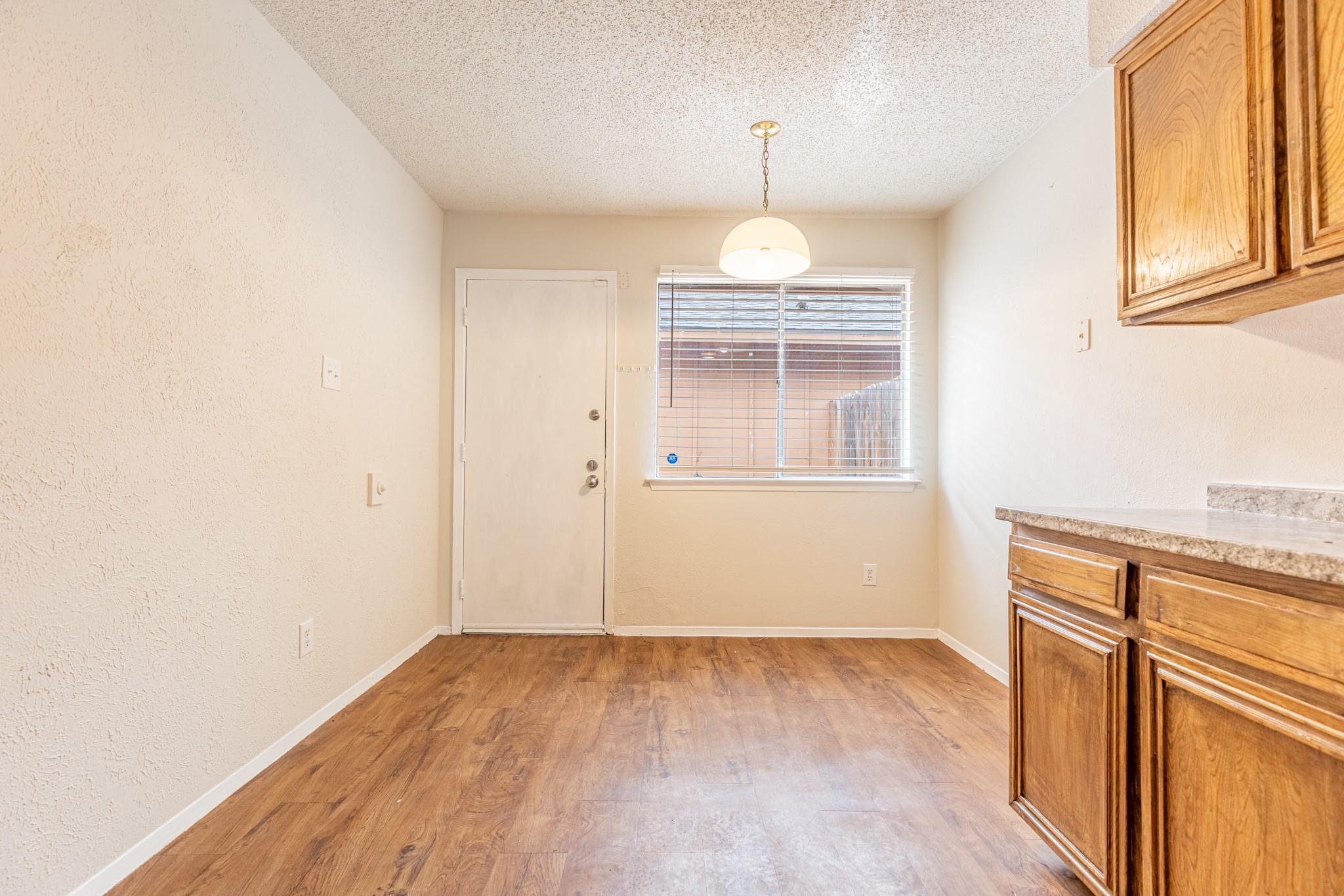 323 W William Cannon Dr #a Property Photo 14