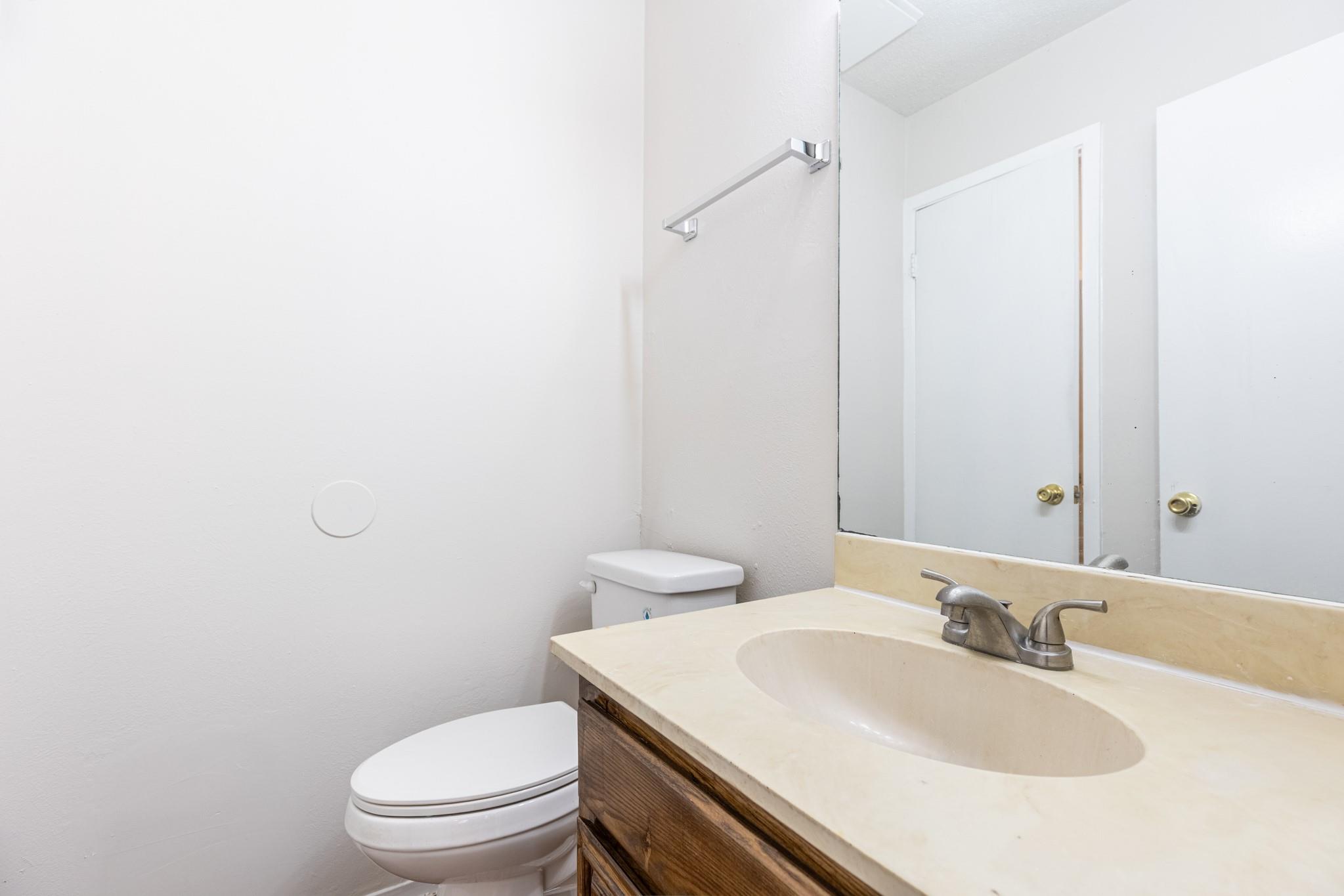 323 W William Cannon Dr #a Property Photo 25