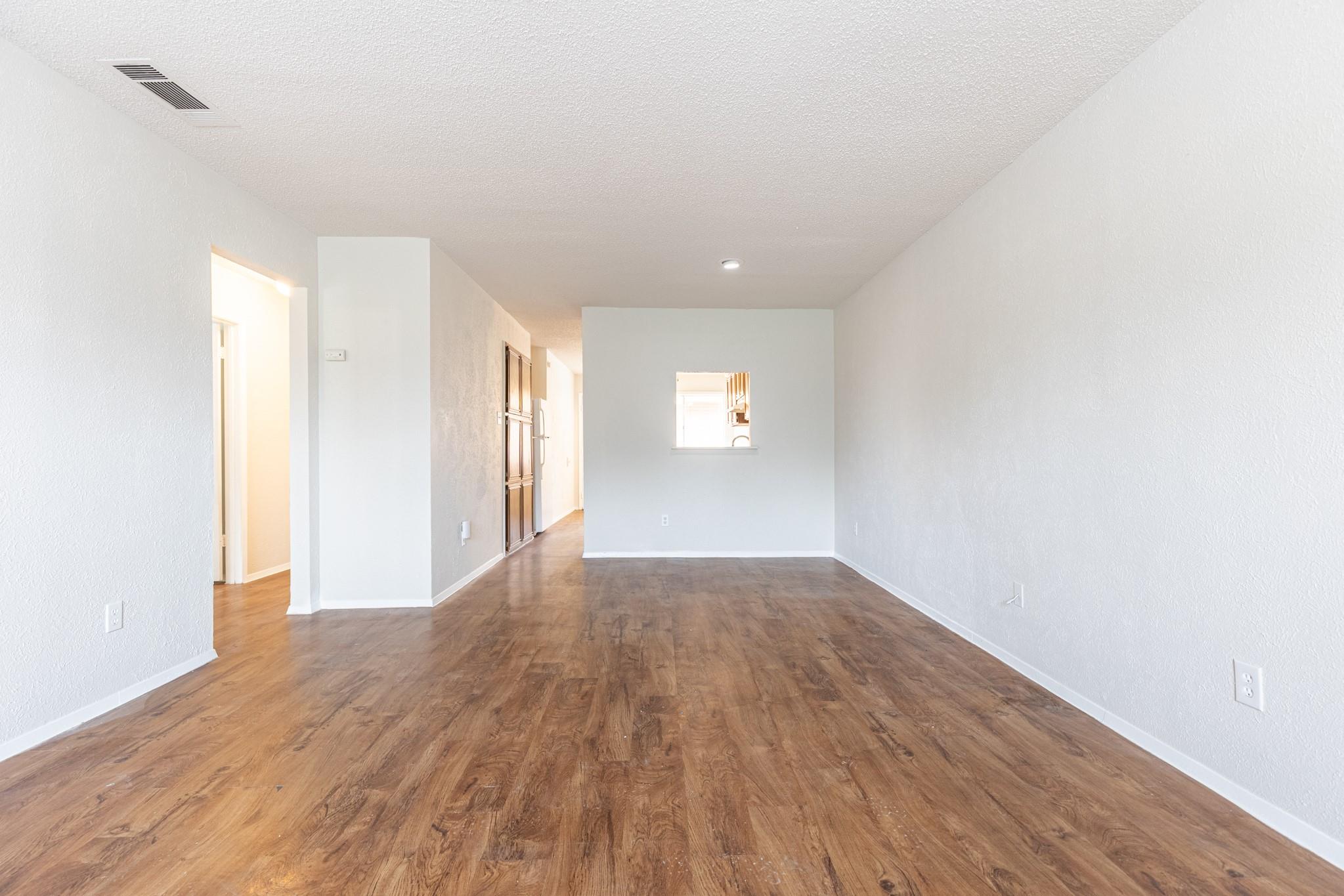 323 W William Cannon Dr #a Property Photo 26