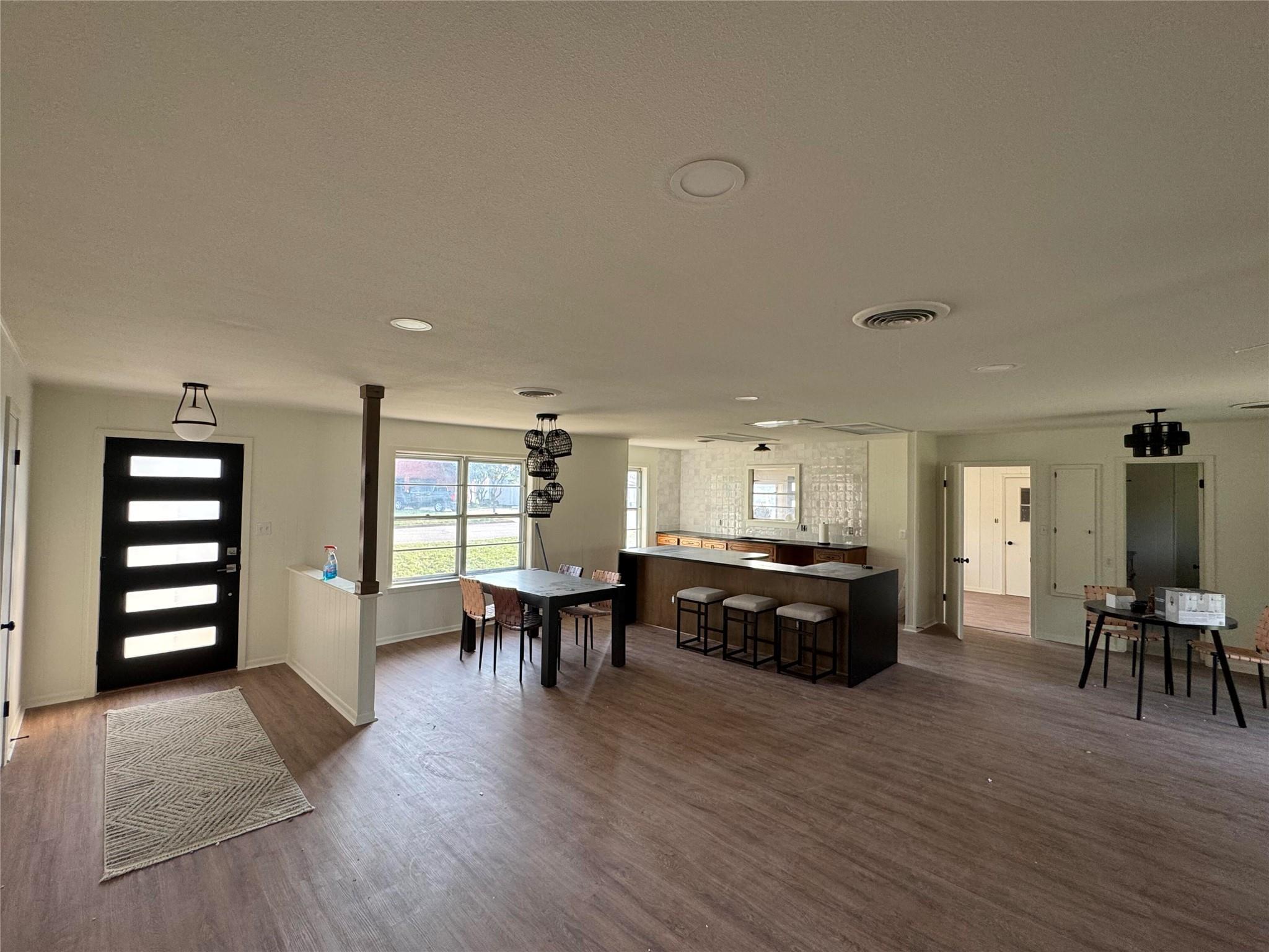 200 Corder Ln Property Photo 9