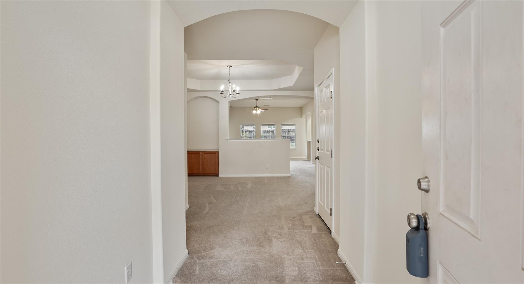 11716 Dunblane Way Property Photo 5