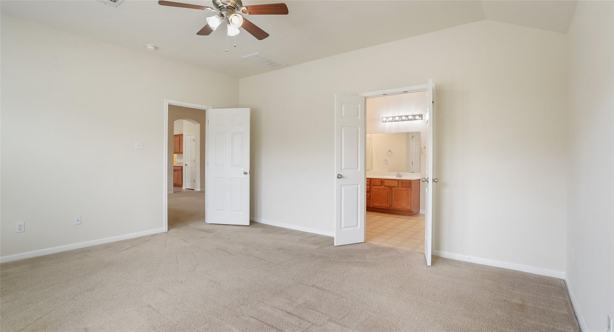 11716 Dunblane Way Property Photo 22