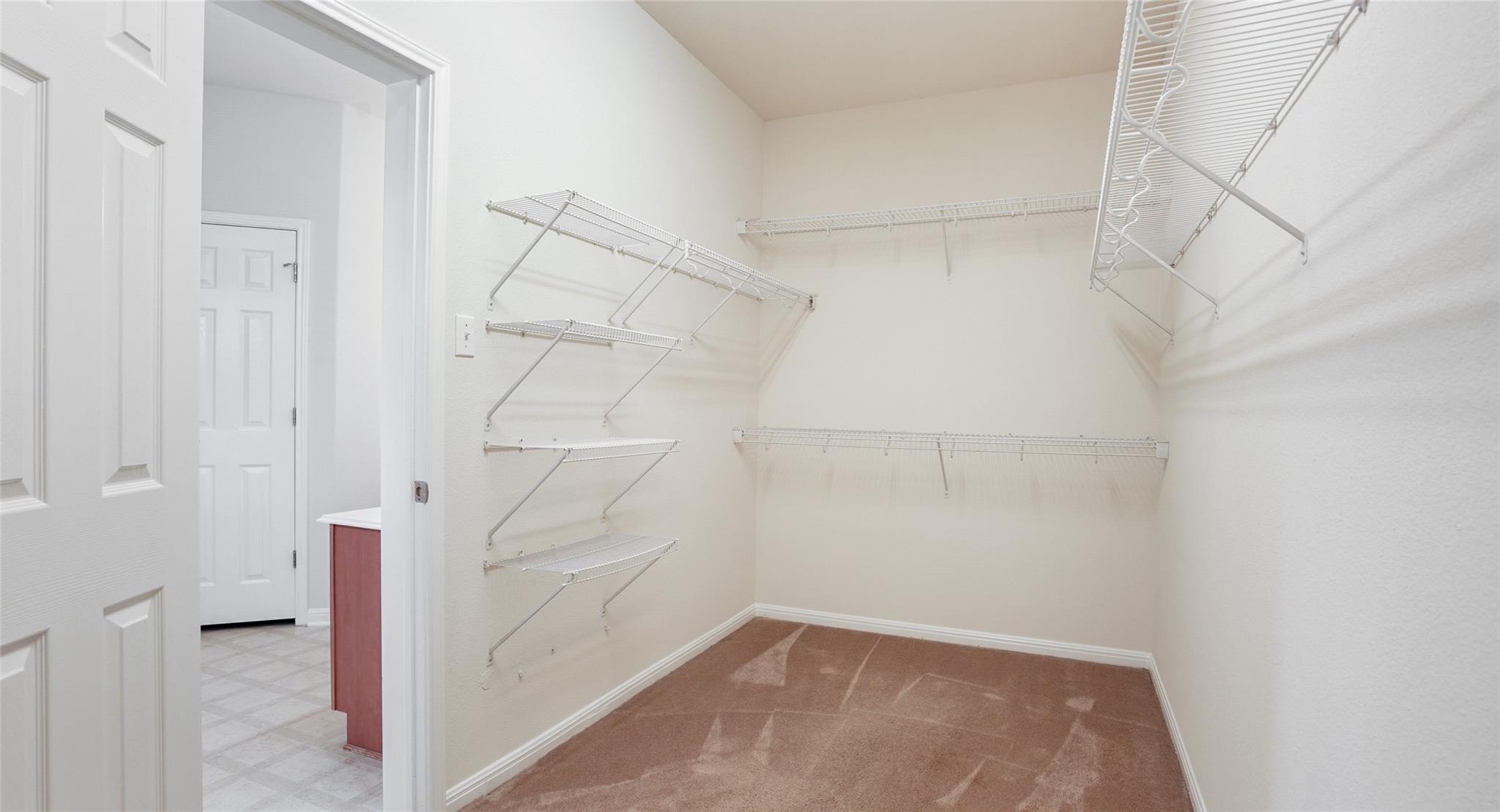 11716 Dunblane Way Property Photo 25