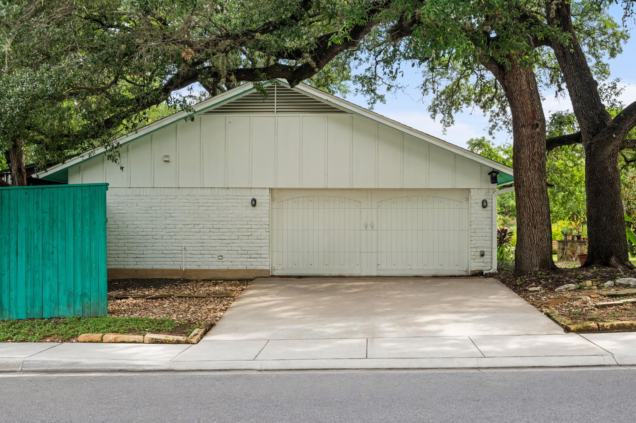 6604 Woodhue Dr Property Photo 34