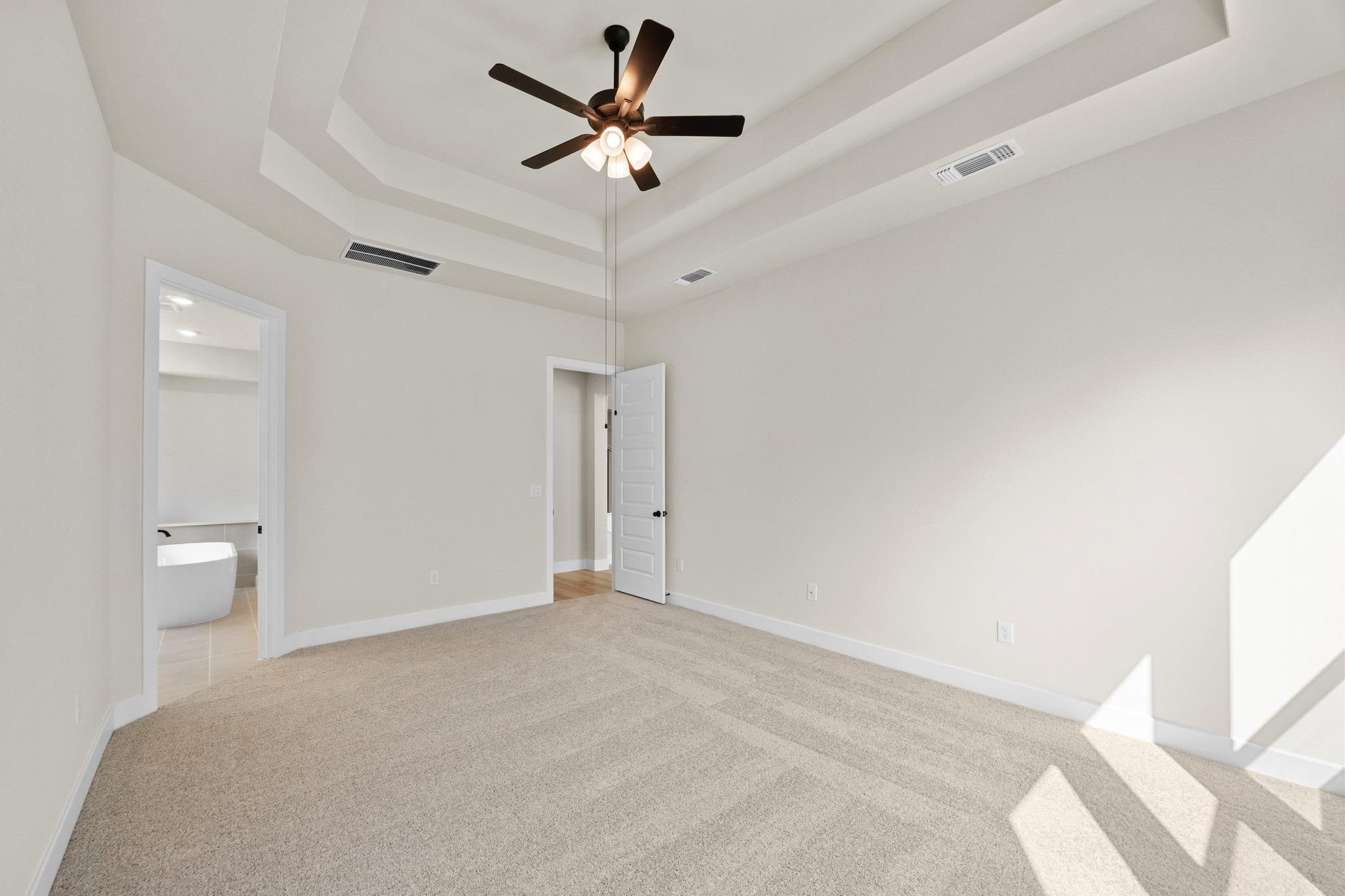 121 Packhorse Ln Property Photo 13