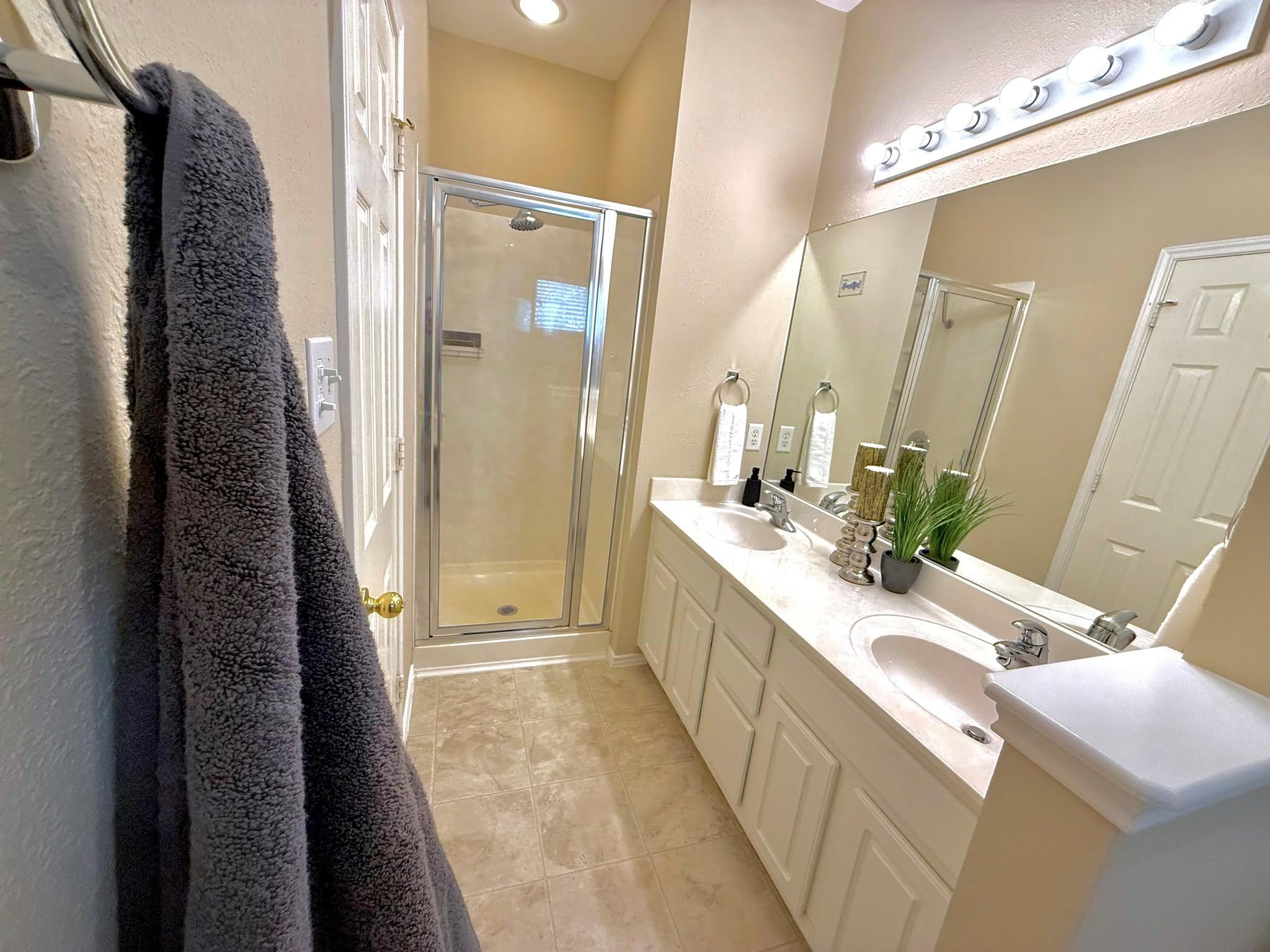 1900 Scofield Ridge Pkwy #202 Property Photo 17