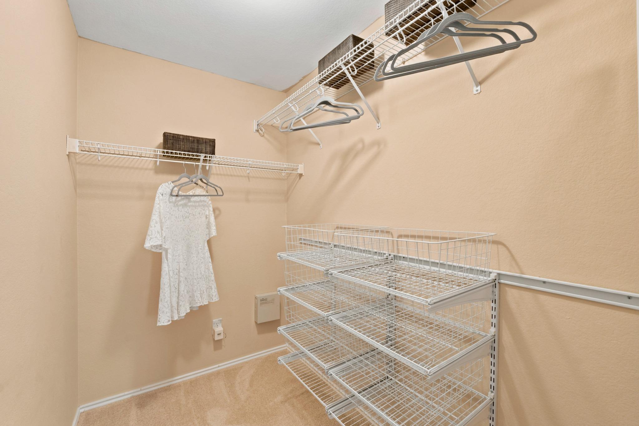 1900 Scofield Ridge Pkwy #202 Property Photo 19