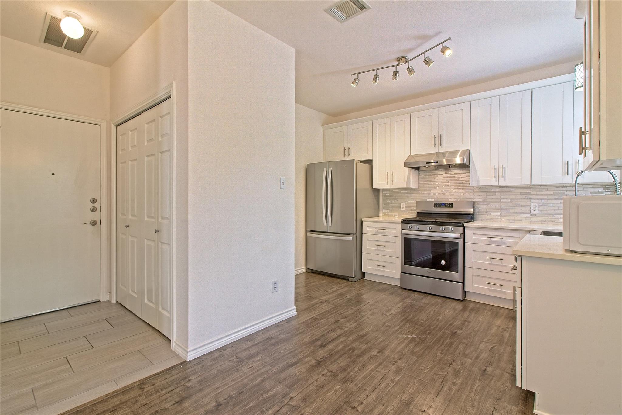 13421 Tossa Ln Property Photo 11
