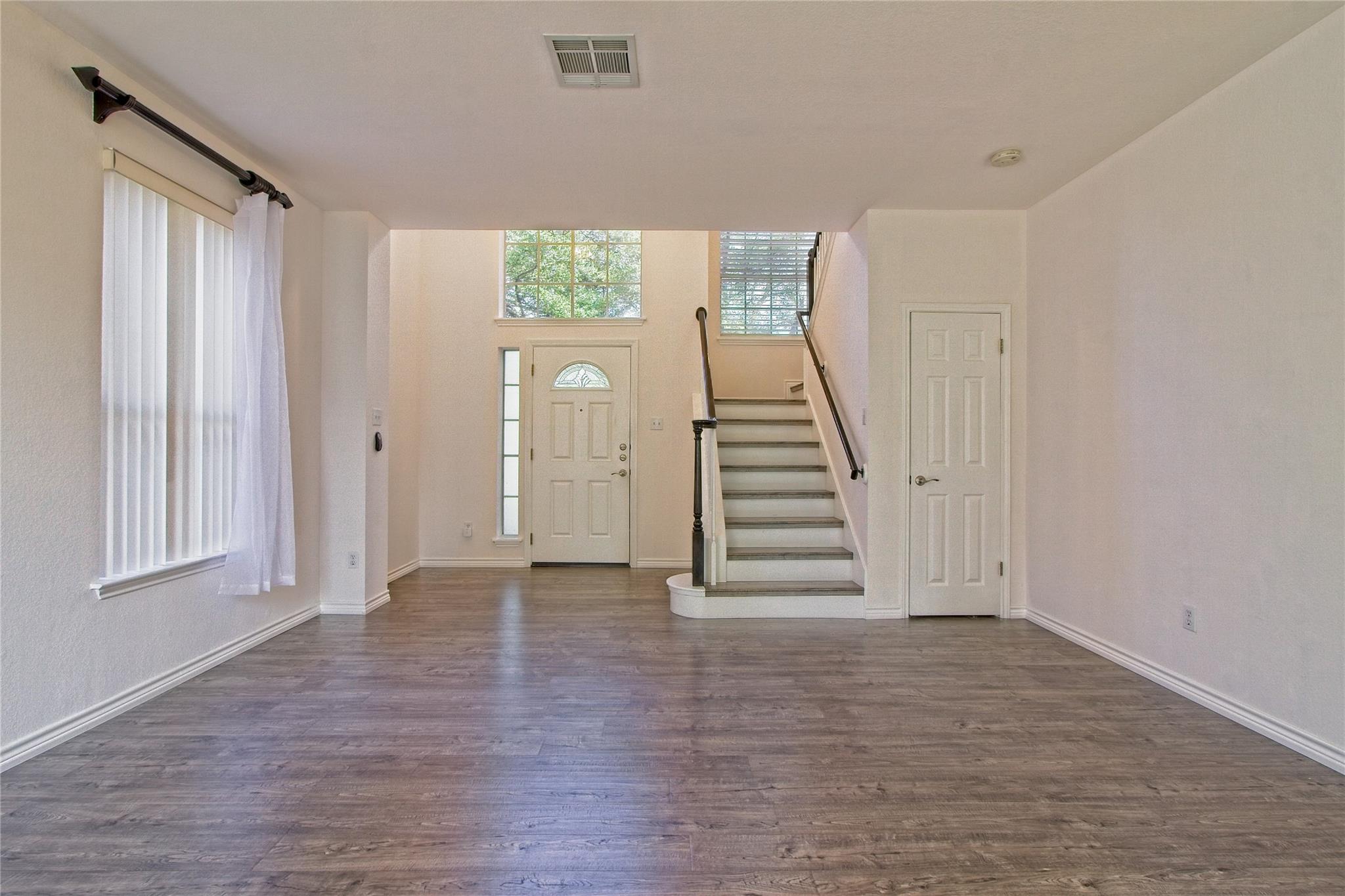 13421 Tossa Ln Property Photo 14