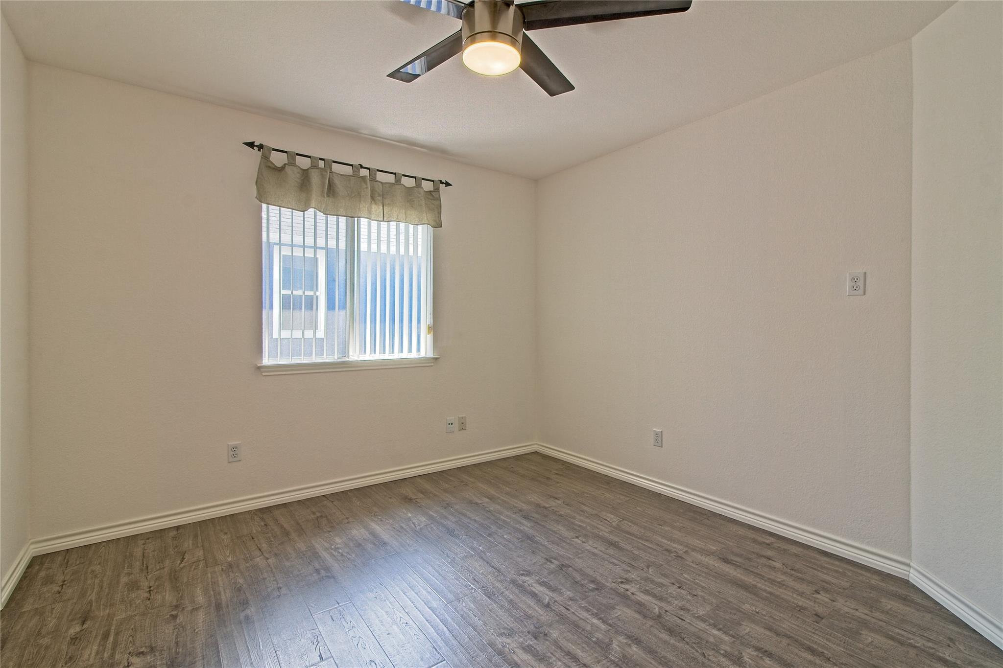 13421 Tossa Ln Property Photo 24