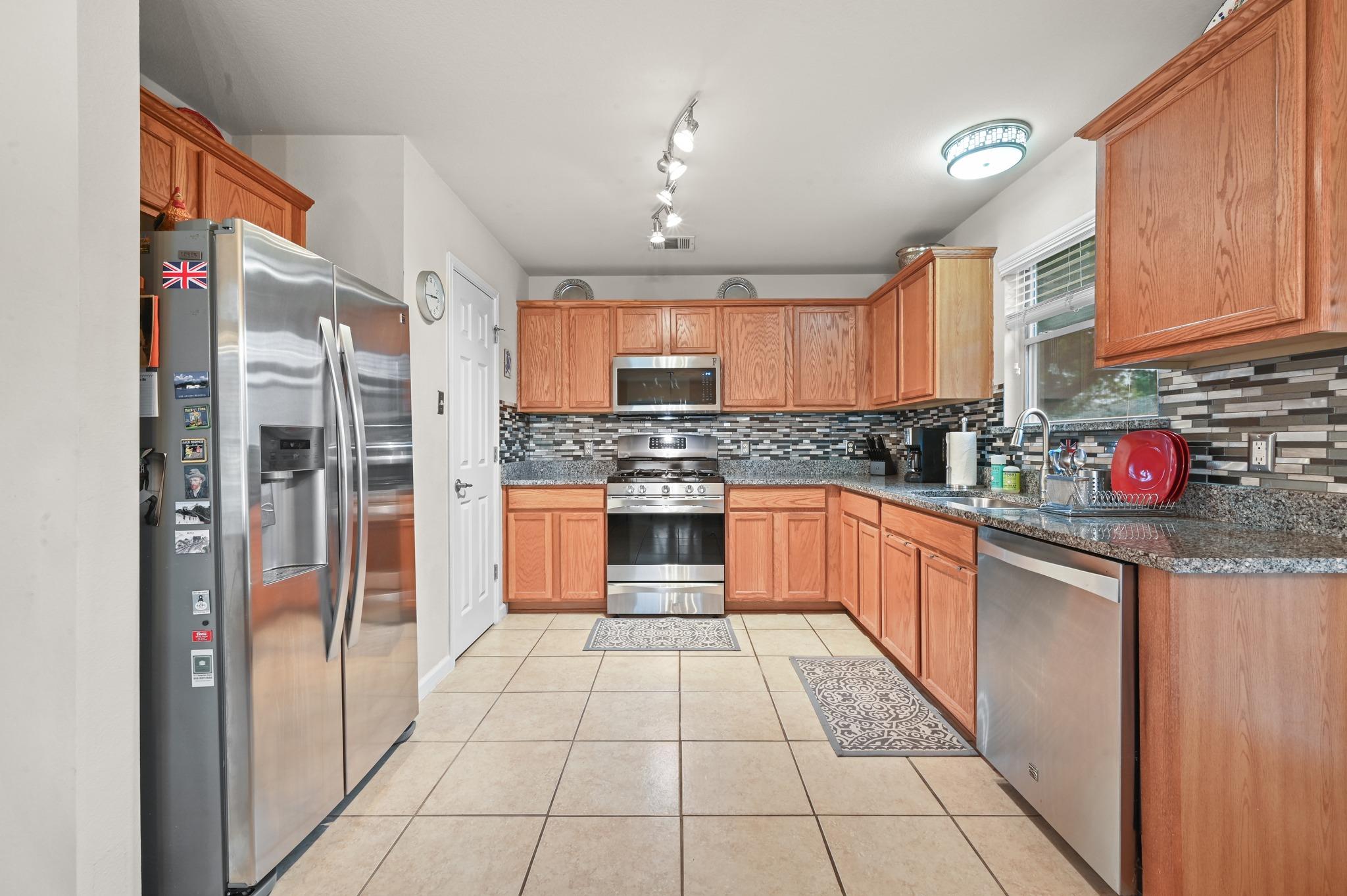 2407 Wilma Rudolph Rd Property Photo 10