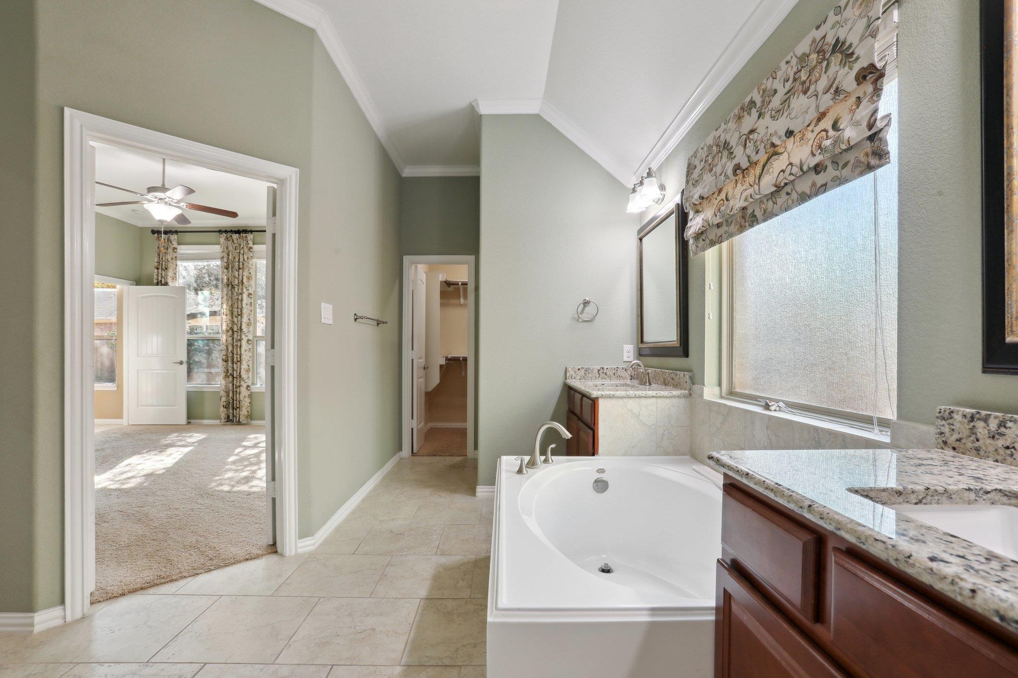 3205 Mayfield Ranch Cv Property Photo 22