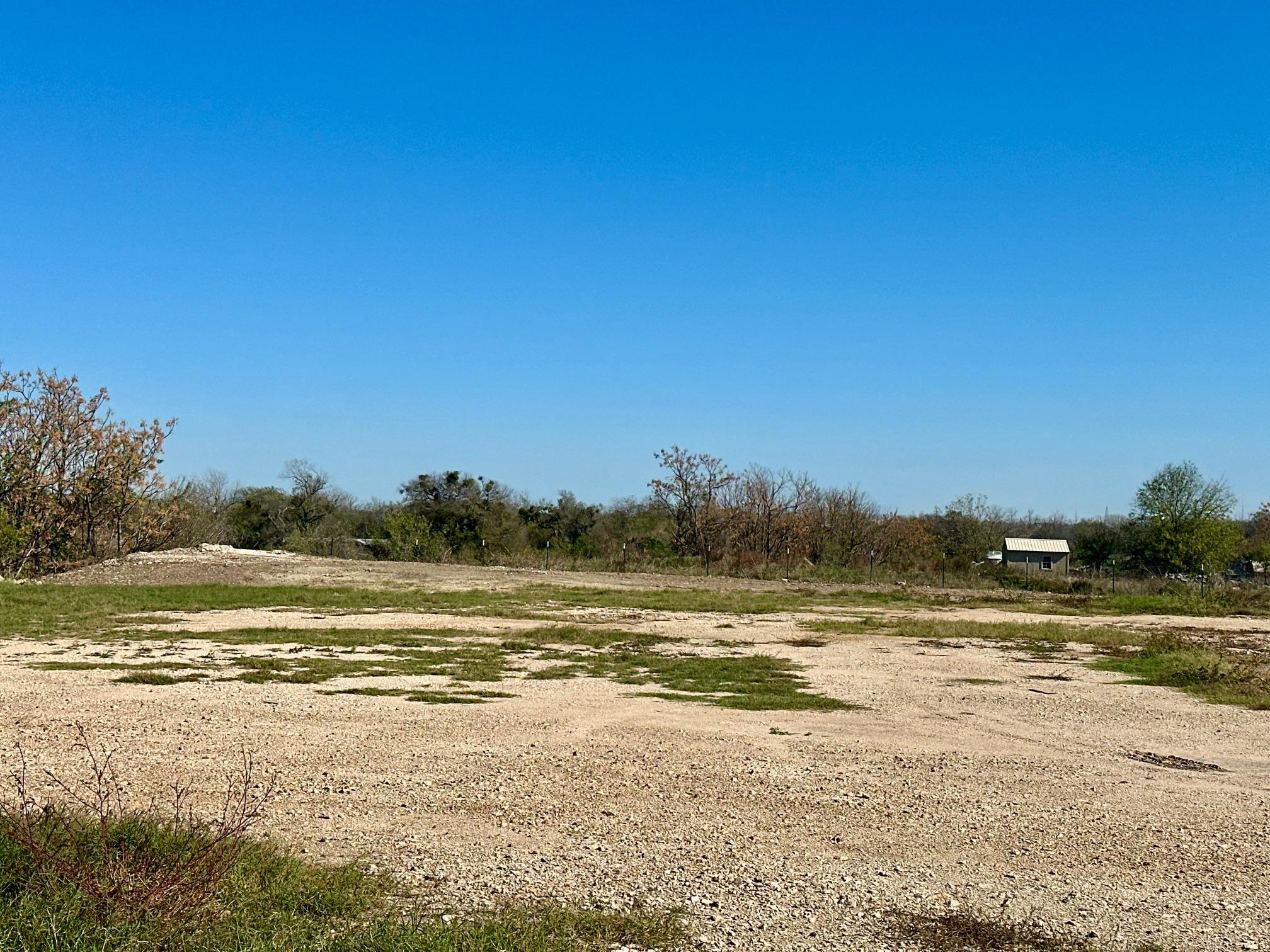 1750 S Fm 1626 None Property Photo 5