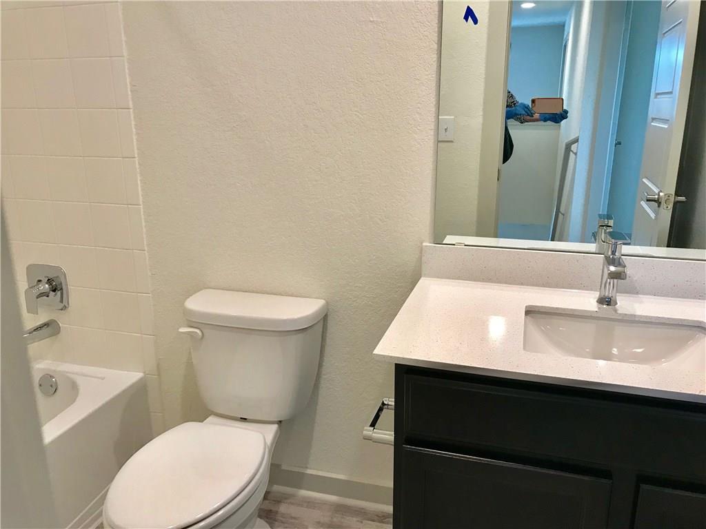 10408 Fulton Ave Property Photo 17
