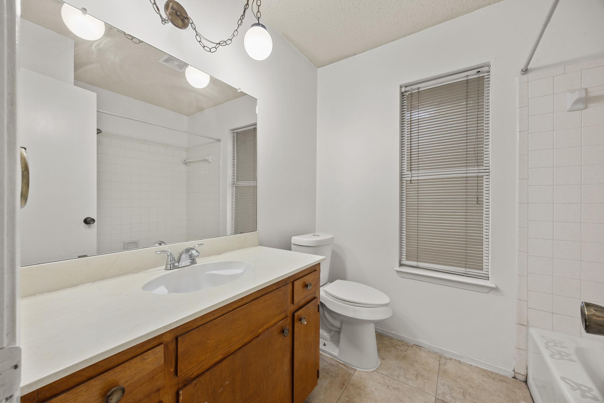 800 E Central Dr Property Photo 23