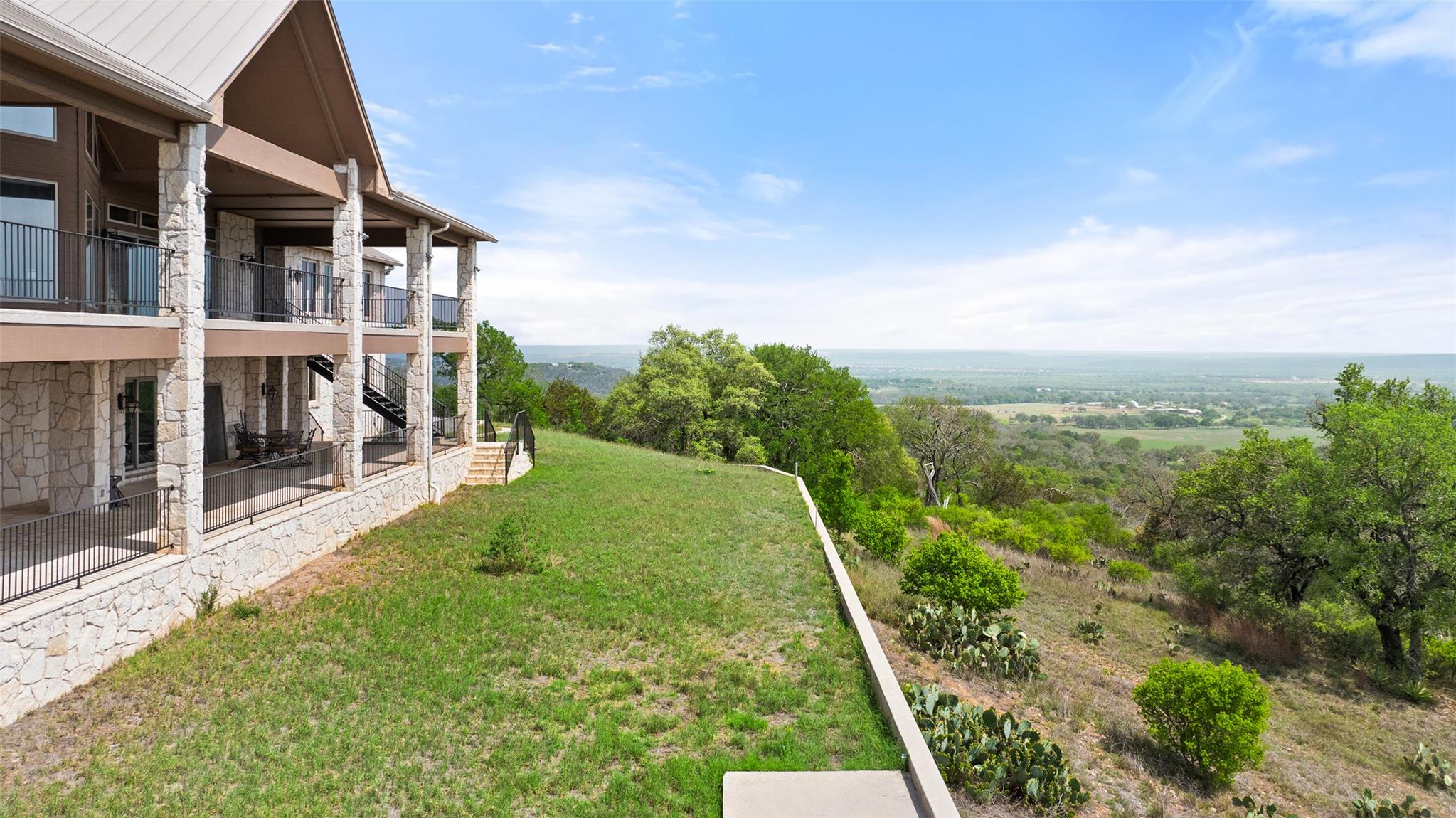 1900 County Road 120 A Property Photo 2