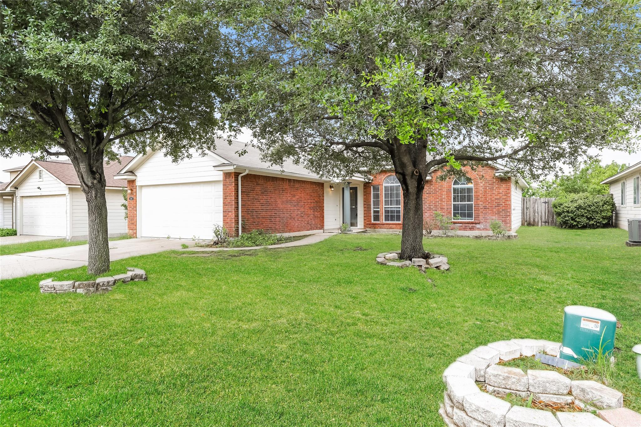 1561 Kenneys Way Property Photo 2