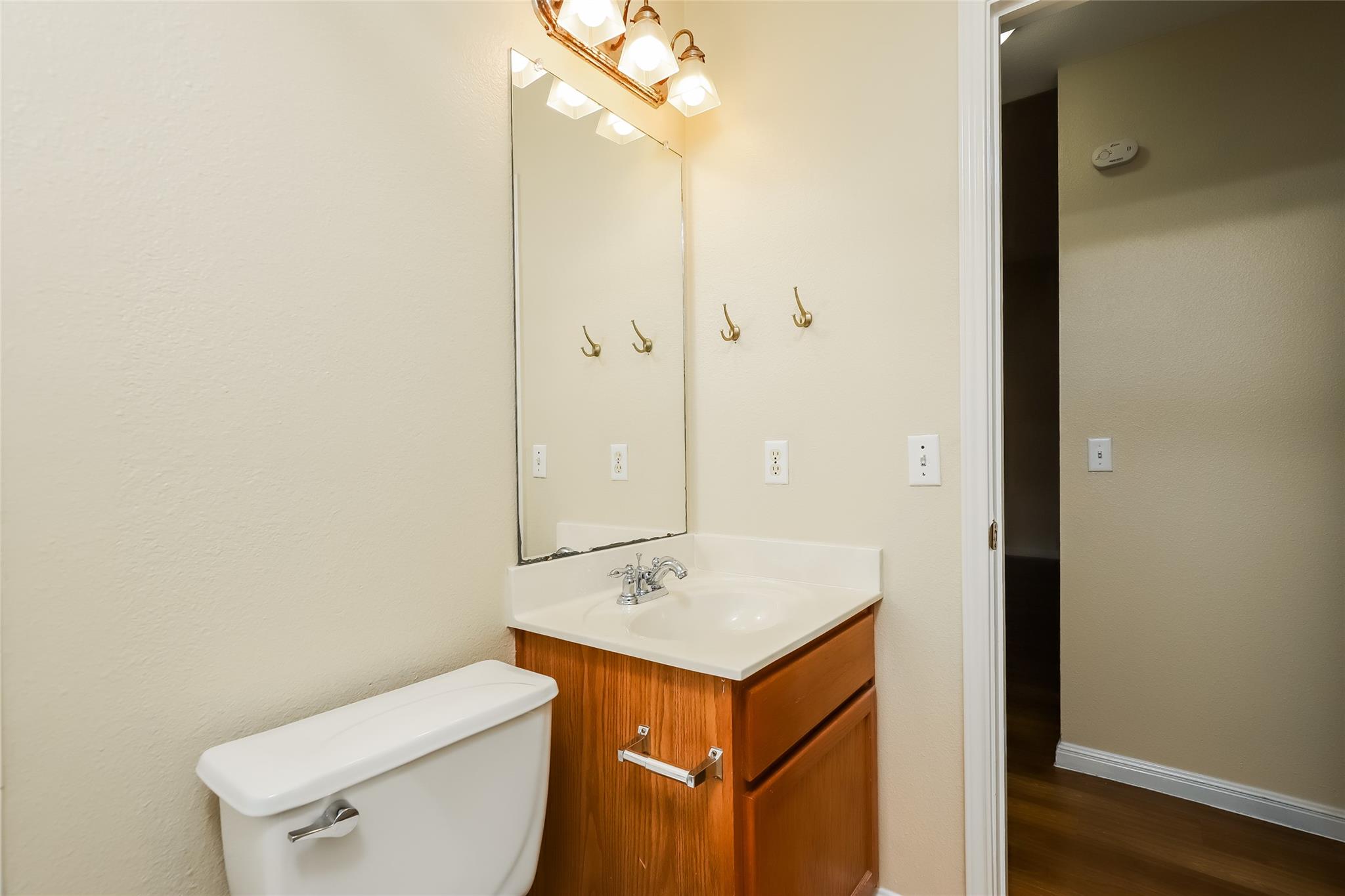 1561 Kenneys Way Property Photo 24