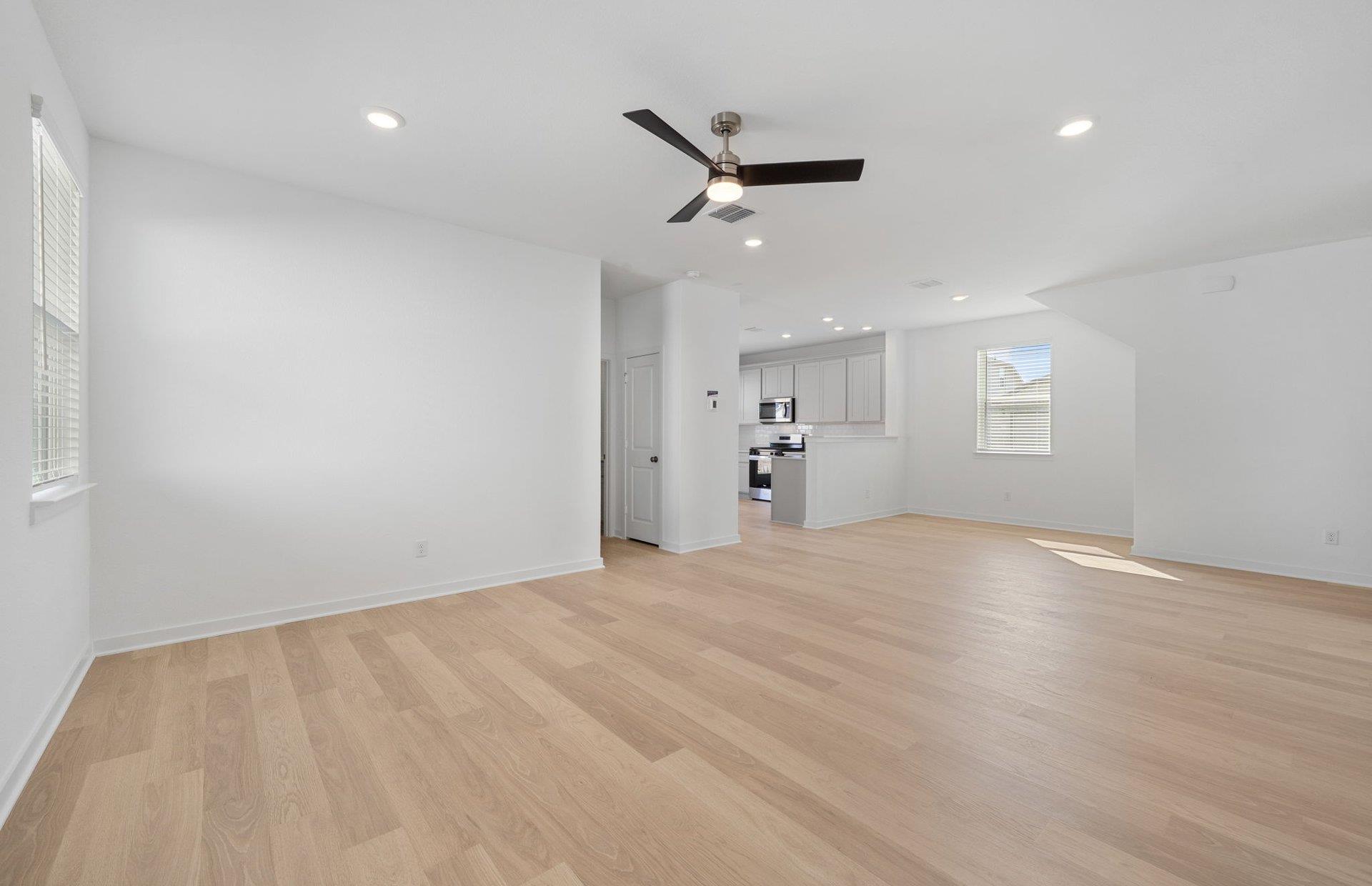 120 Sweetleaf Dr Property Photo 8