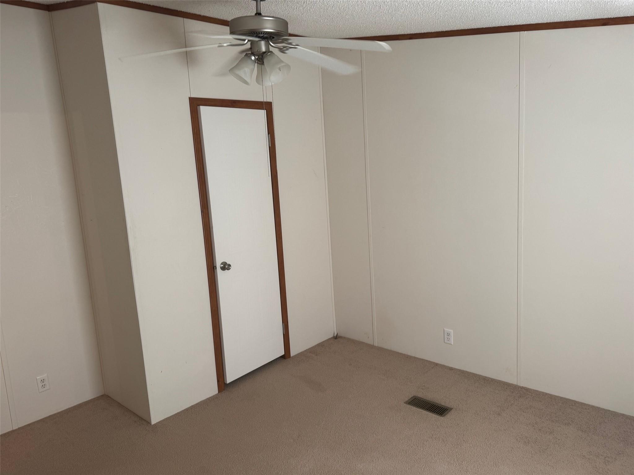 835 Sw Hickory Street St Property Photo 9
