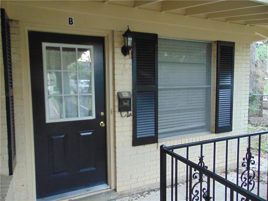 3904 Bailey Ln #b Property Photo 3