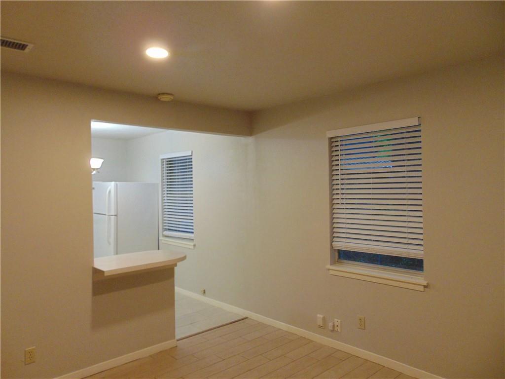3904 Bailey Ln #b Property Photo 4