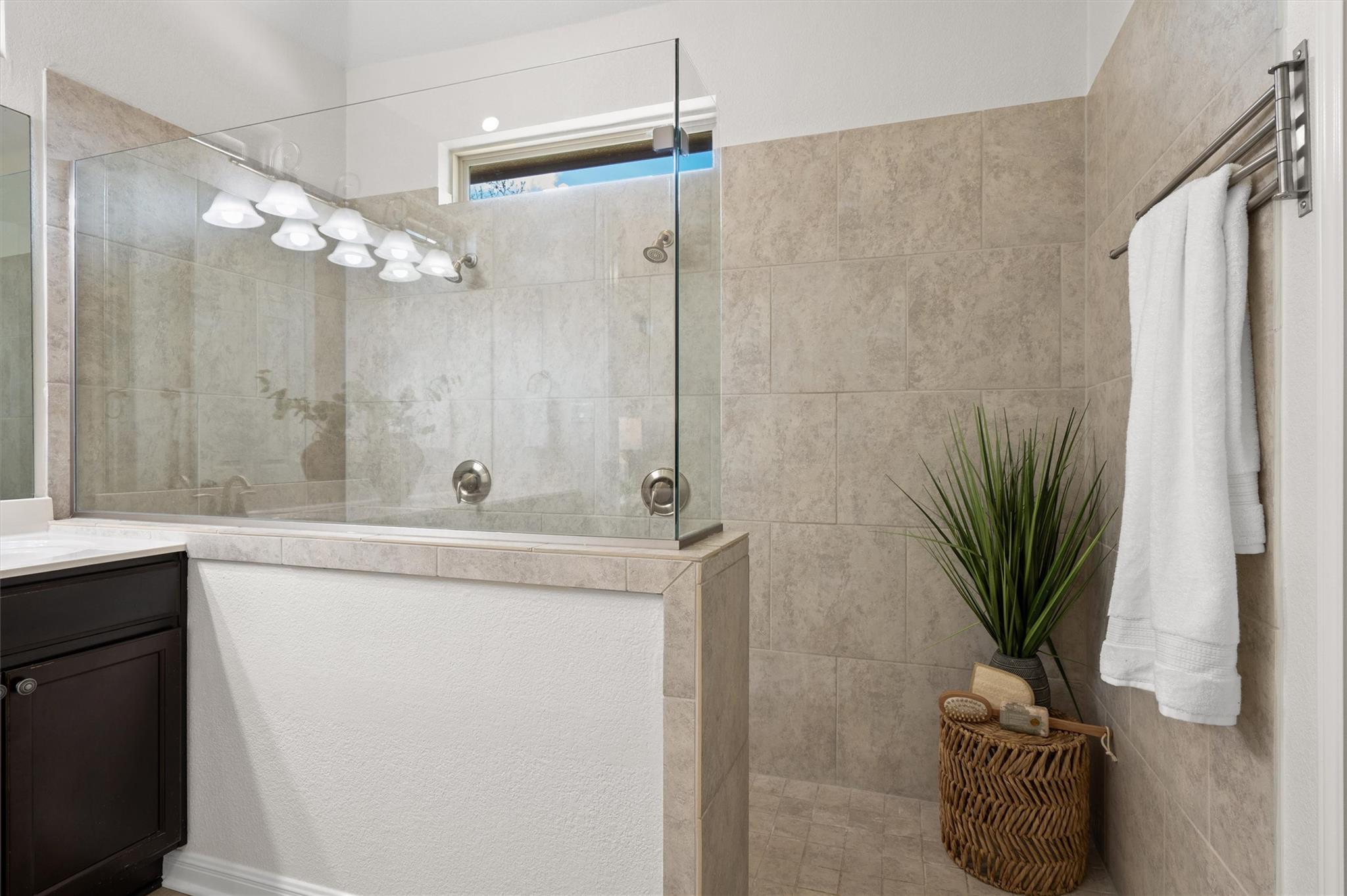 1128 Clearwing Cir Property Photo 18