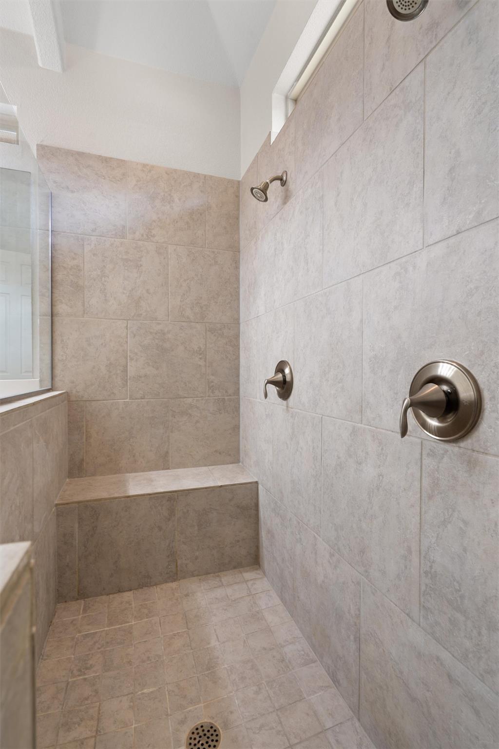 1128 Clearwing Cir Property Photo 19