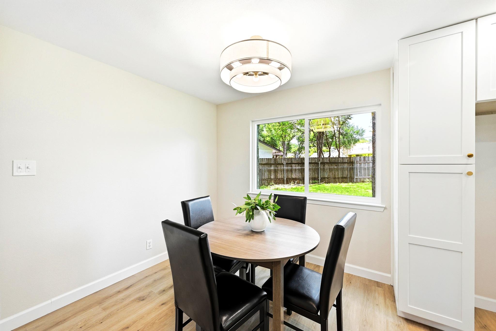 12210 Waxwing Cir Property Photo 8