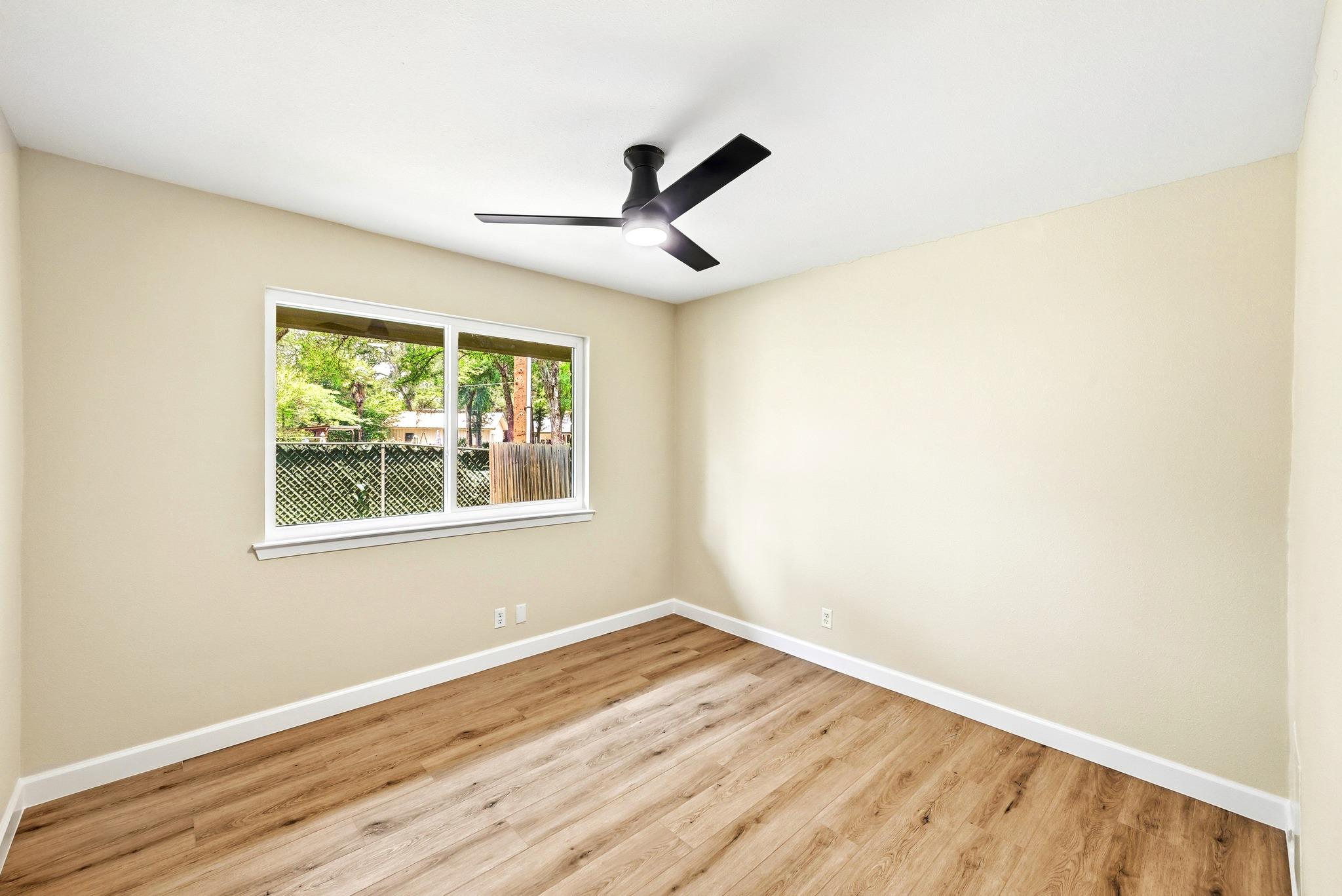 12210 Waxwing Cir Property Photo 22