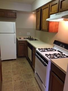 1203 W 49th St #j Property Photo 2