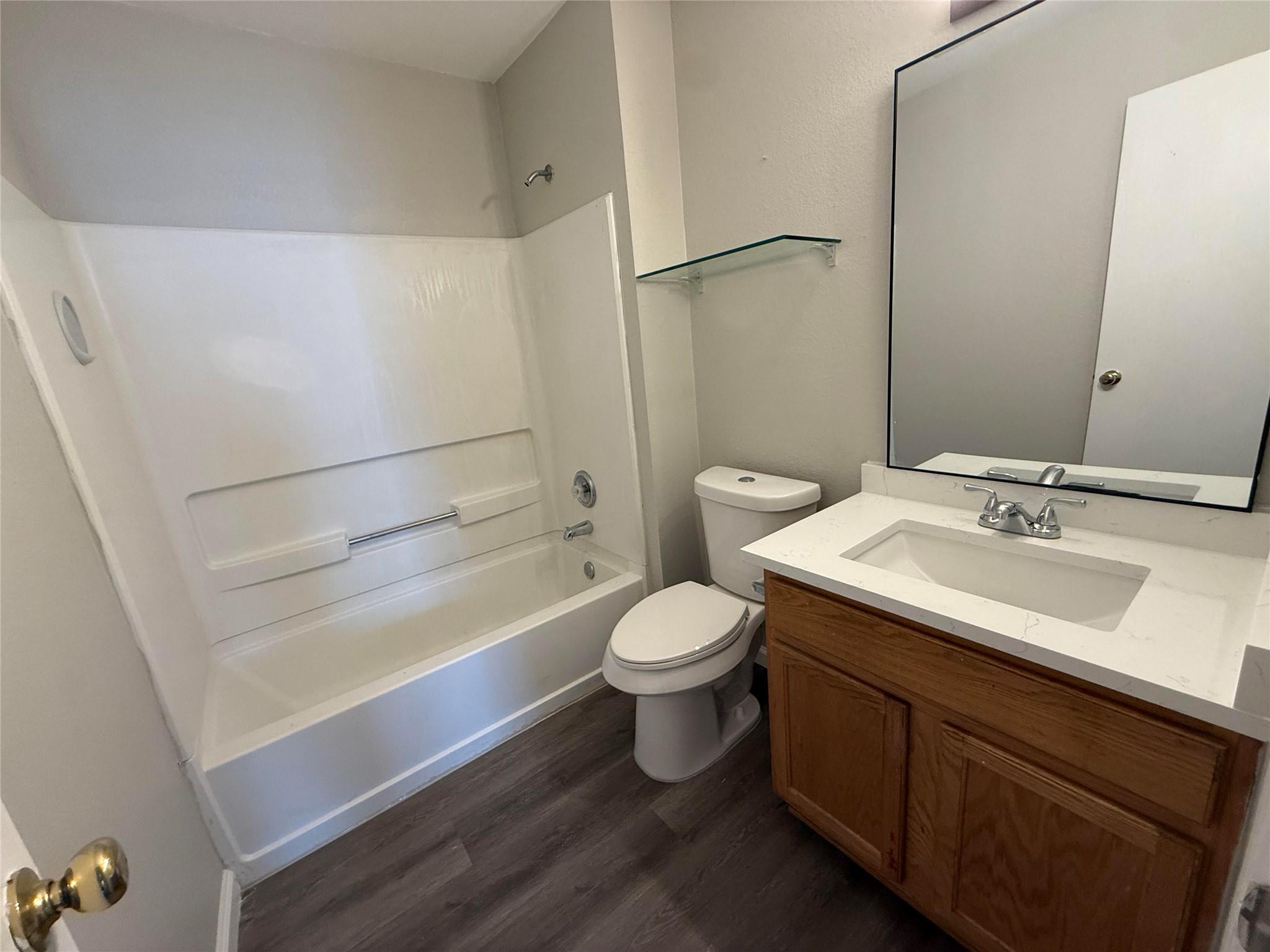 3213 Crownover St Property Photo 23