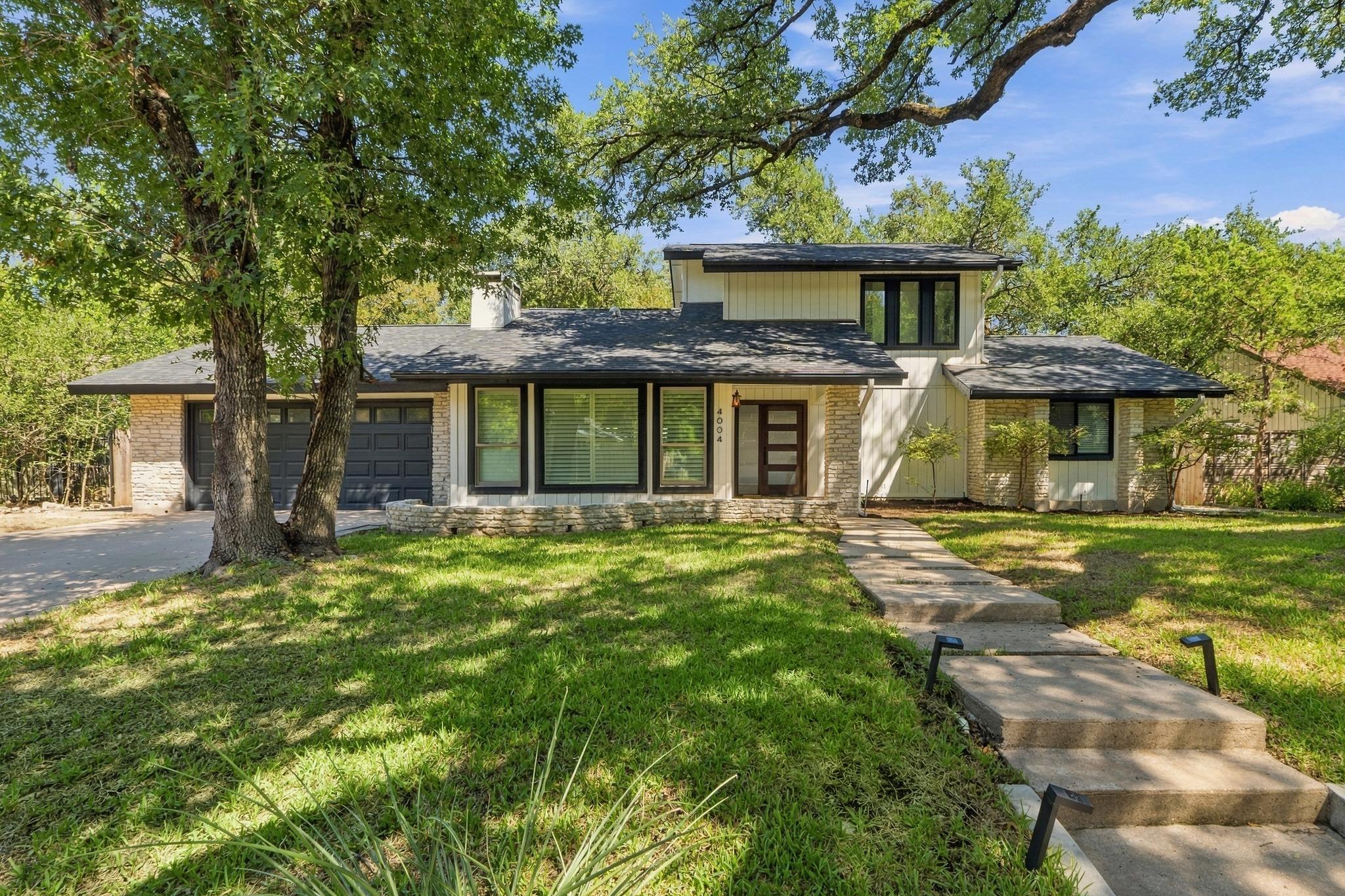 4004 Austin Woods Dr Property Photo 1