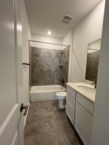 5704 Beverly Prairie Rd Property Photo 7