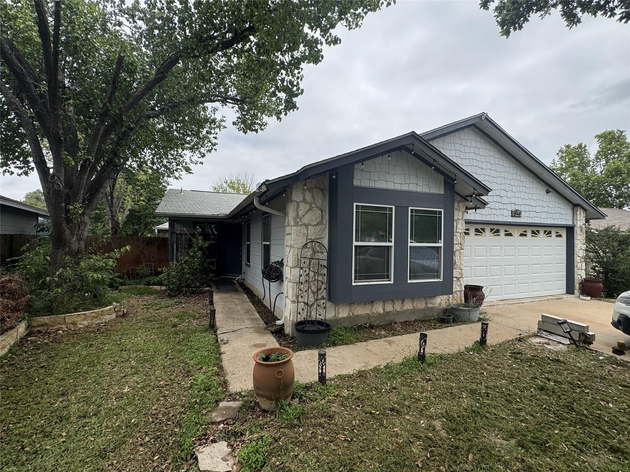 5814 Shreveport Dr Property Photo 2