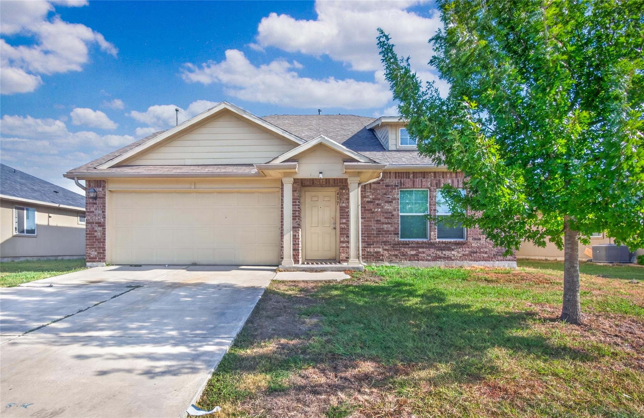 417 Foxglove Dr Property Photo 1